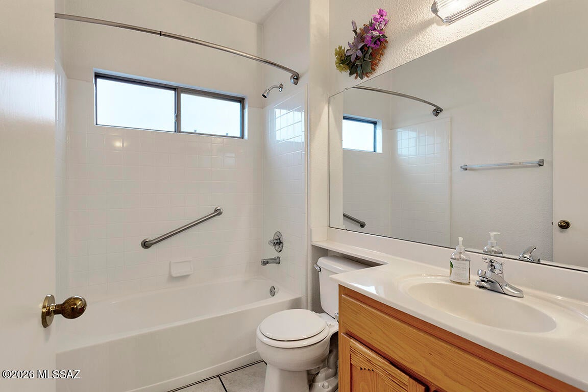 Colonia De Los Alamos - Desert Creek - Residential
