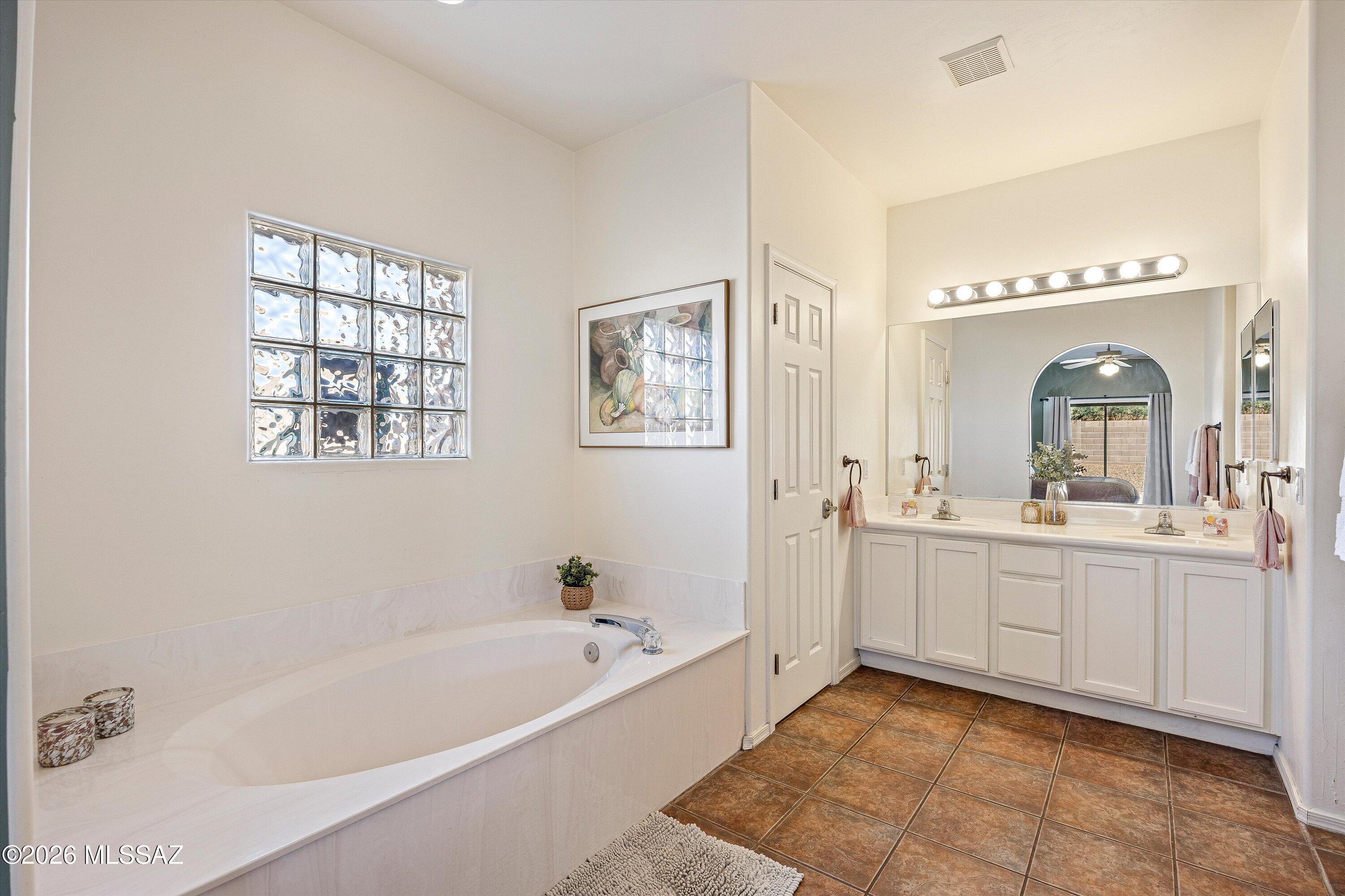 Rincon Trails (1-505) - Residential