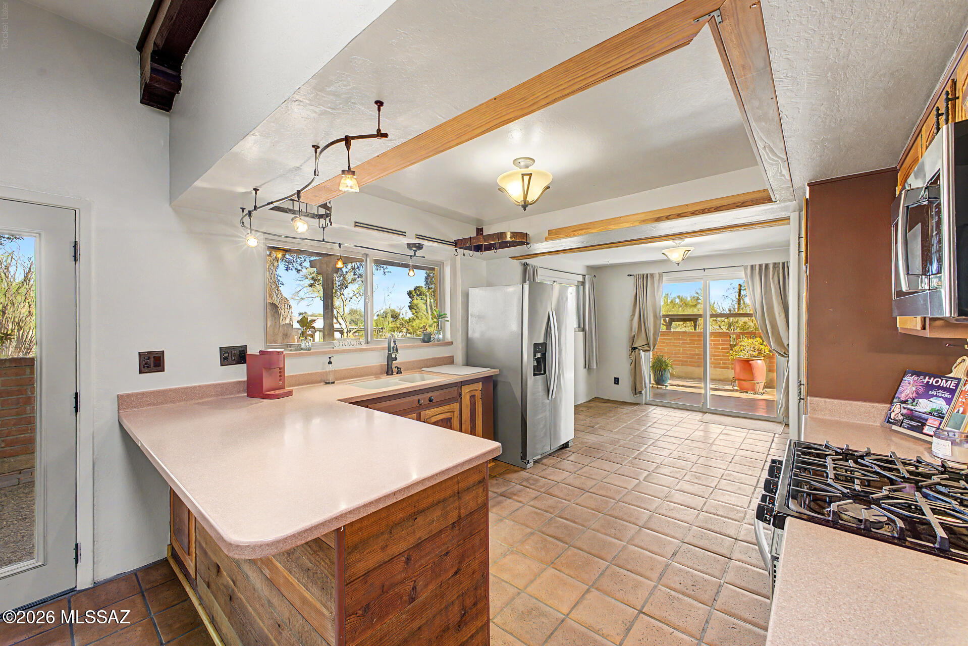 Catalina Pueblo NO. 2 (35-88) - Residential