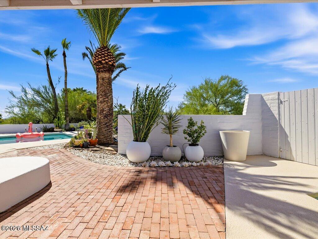 Catalina Foothills Estates NO. 7 - Residential