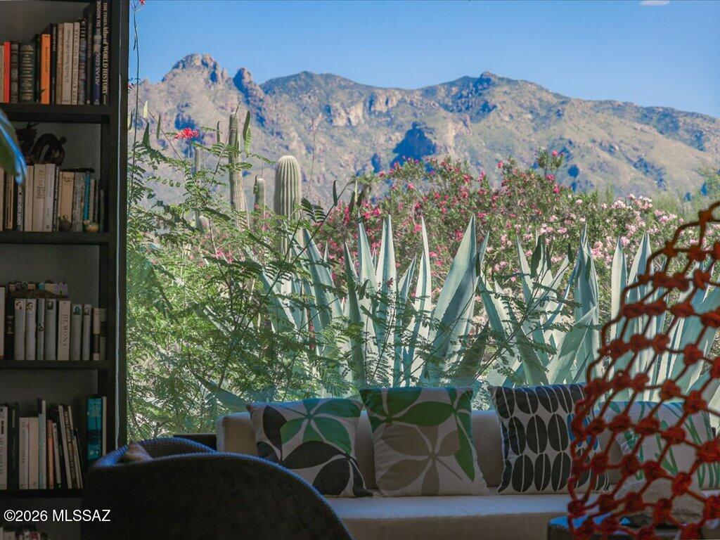 Catalina Foothills Estates NO. 7 - Residential