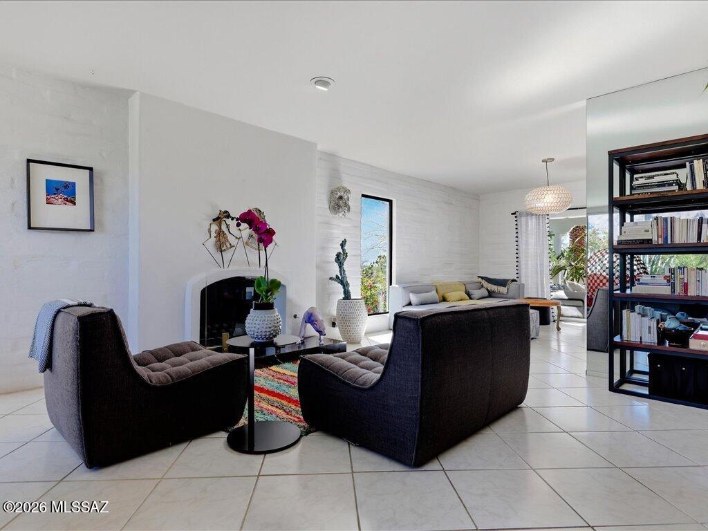 Catalina Foothills Estates NO. 7 - Residential