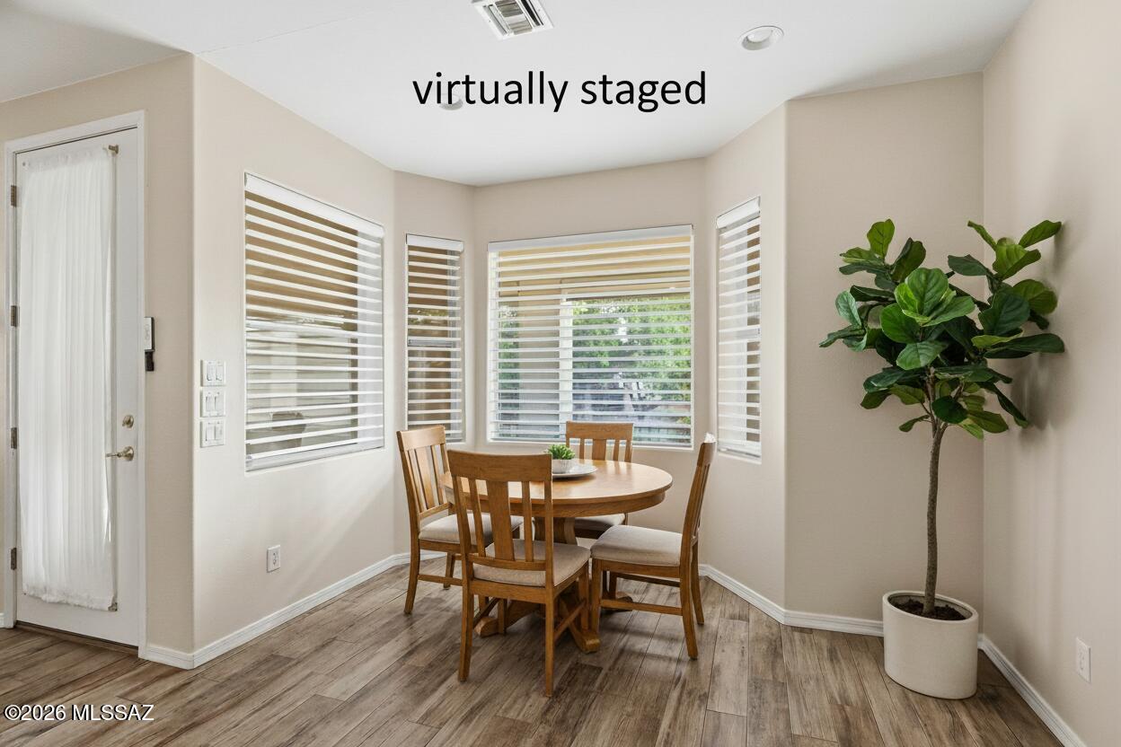 Las Campanas Village (1-111) - Residential