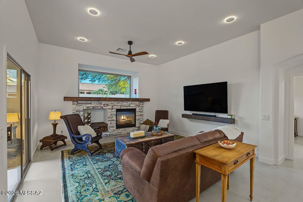Saddlebrooke - Residential