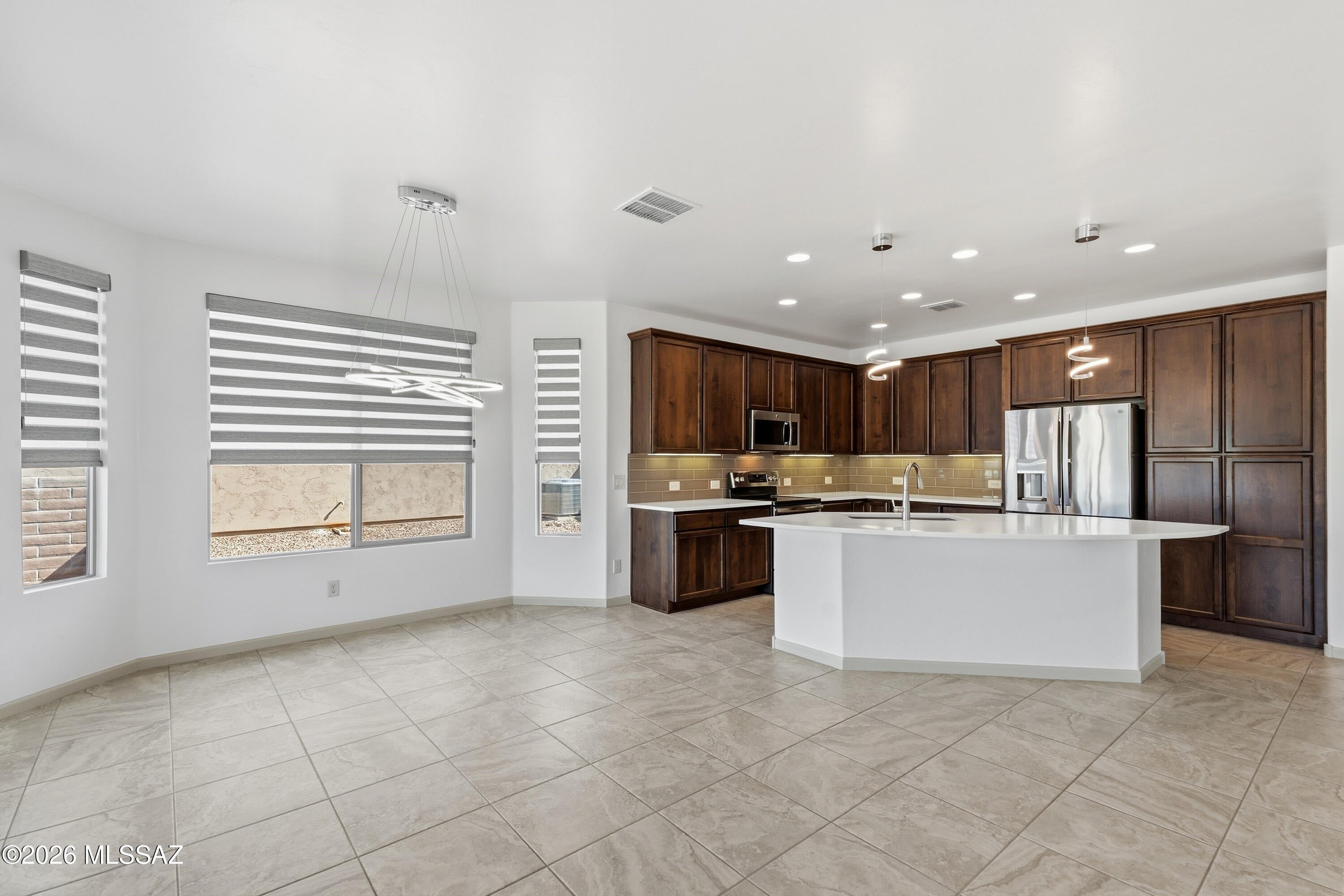Quail Creek II Unit 33B SQ20161810746 - Residential