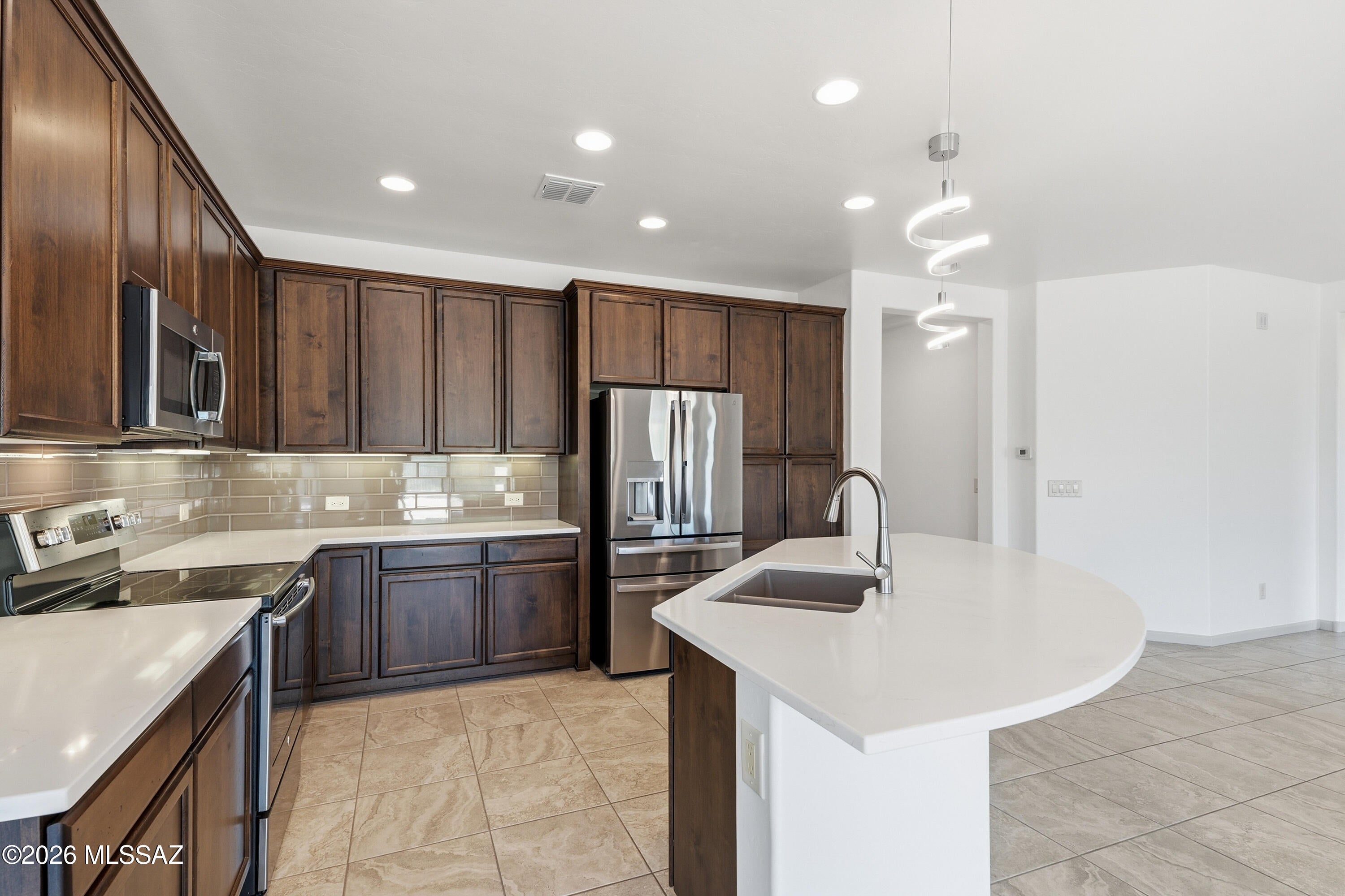 Quail Creek II Unit 33B SQ20161810746 - Residential