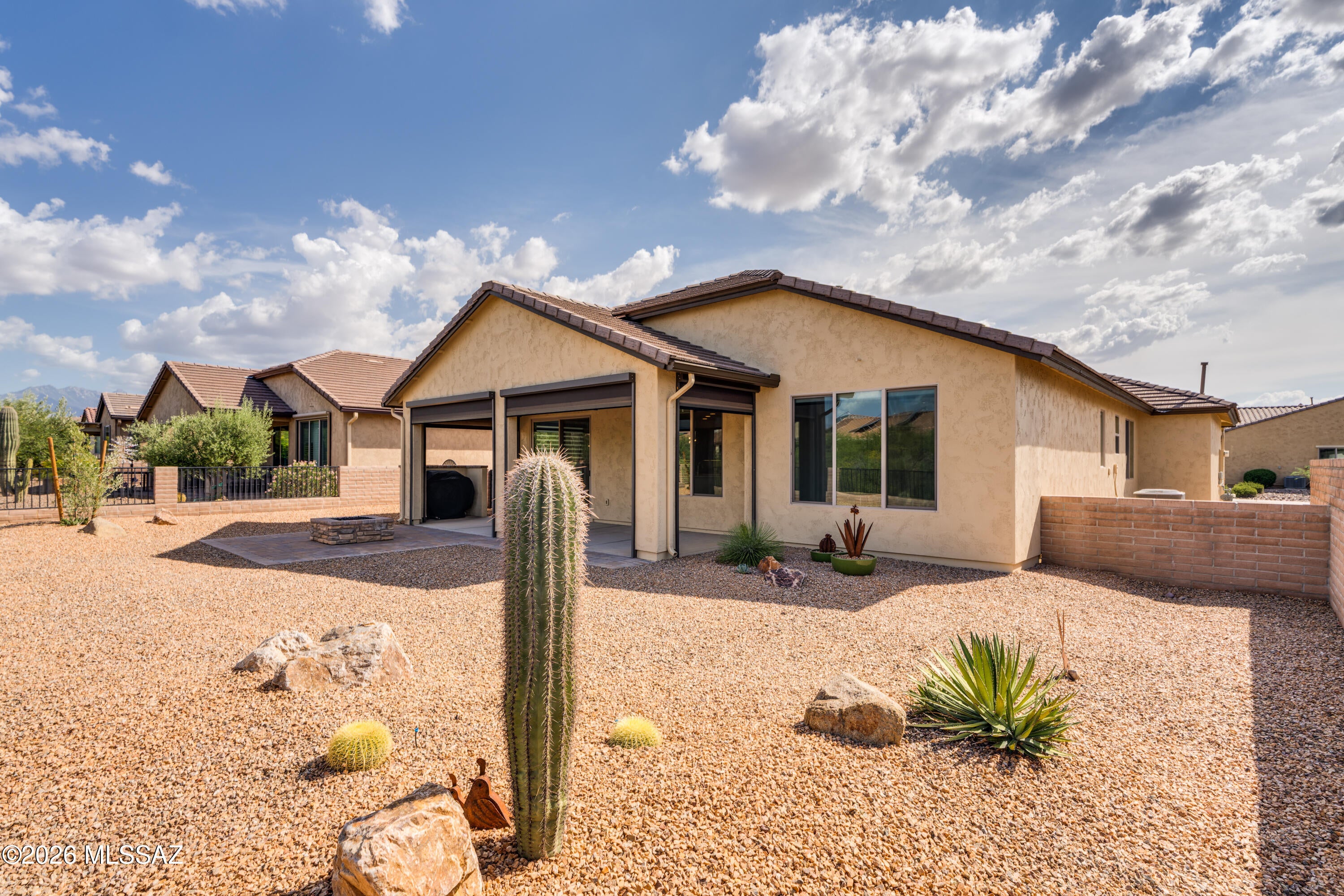 Quail Creek II Unit 33B SQ20161810746 - Residential