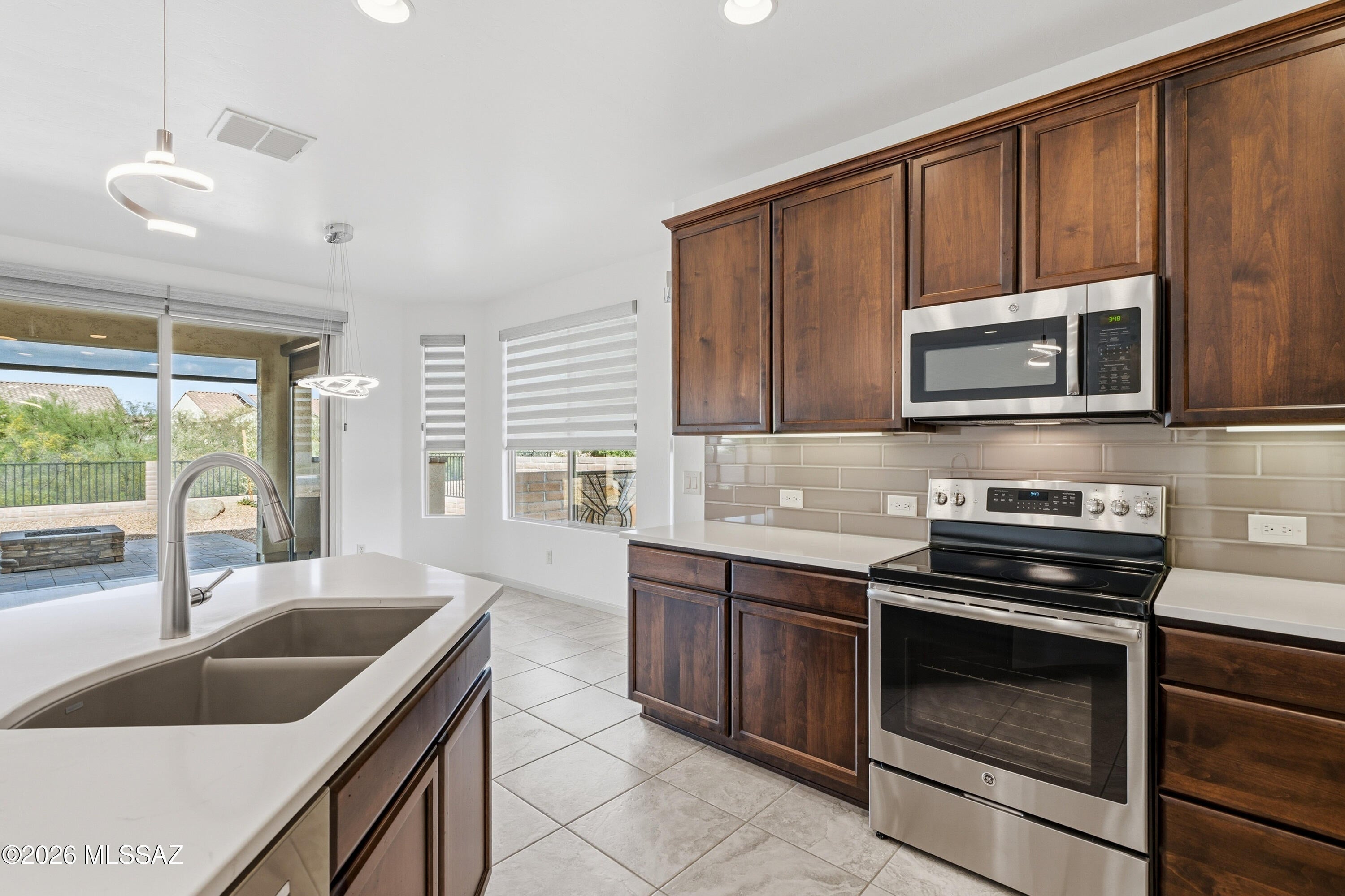Quail Creek II Unit 33B SQ20161810746 - Residential