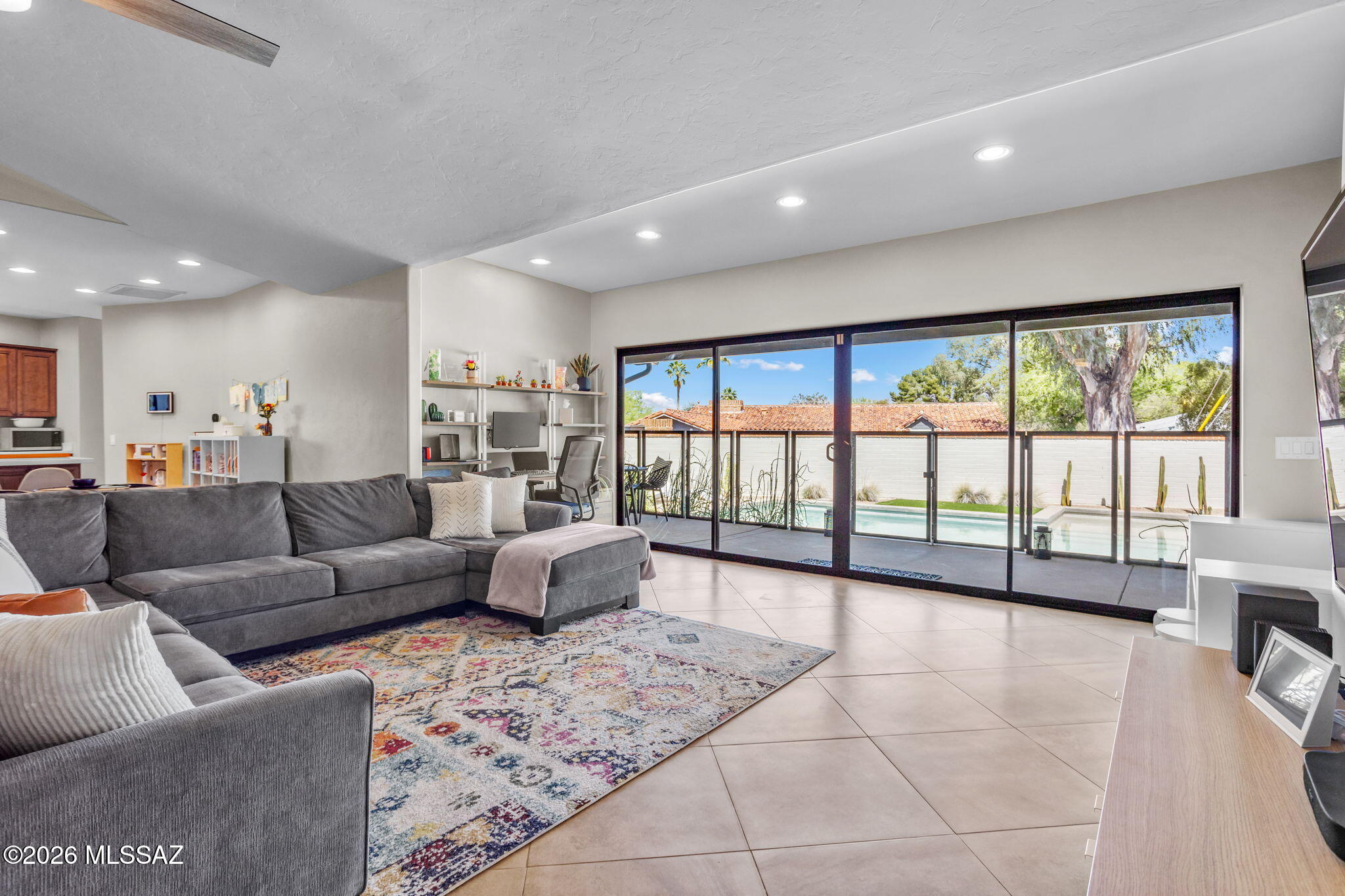 Encanto Park - Residential