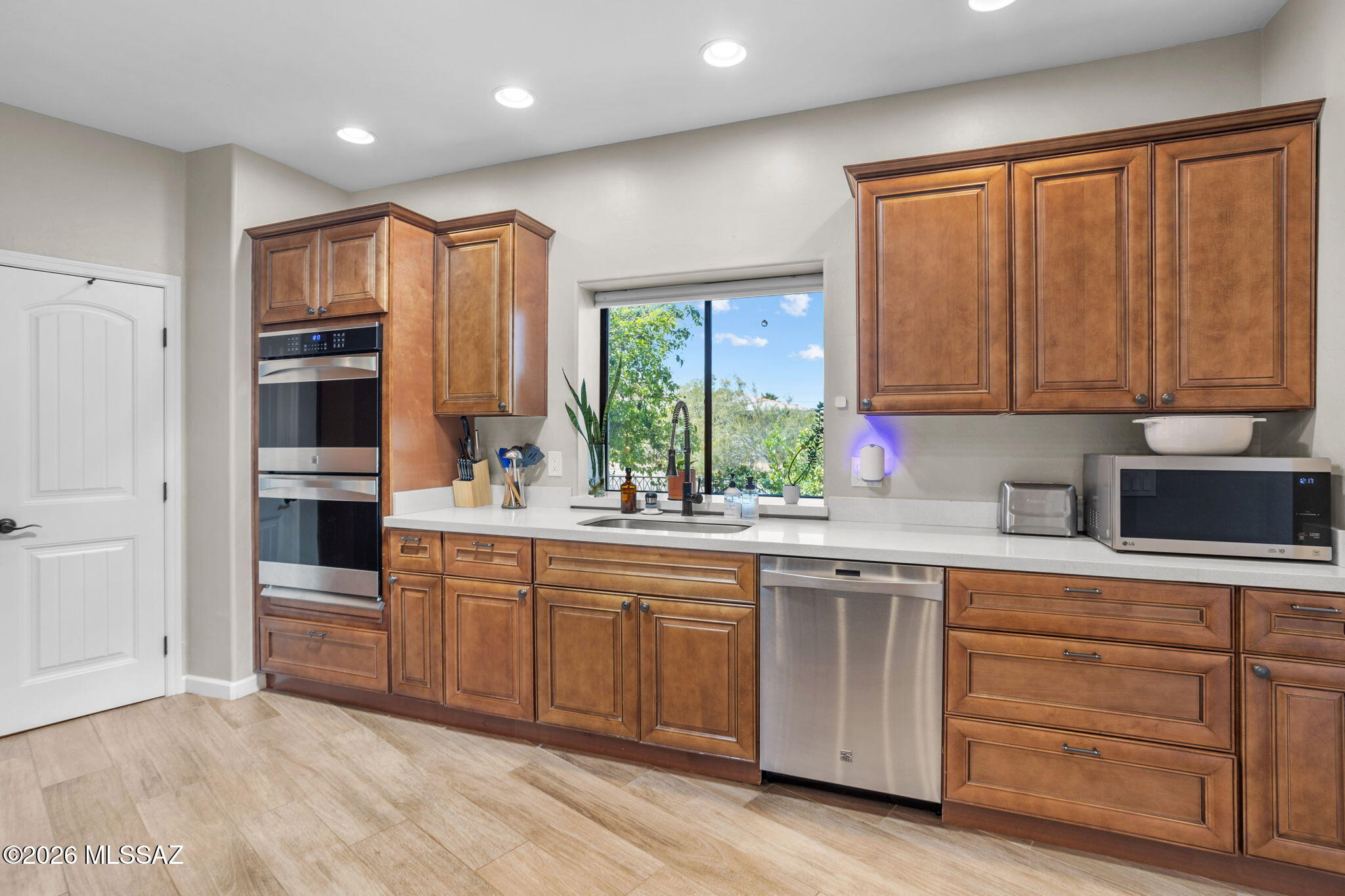 Encanto Park - Residential