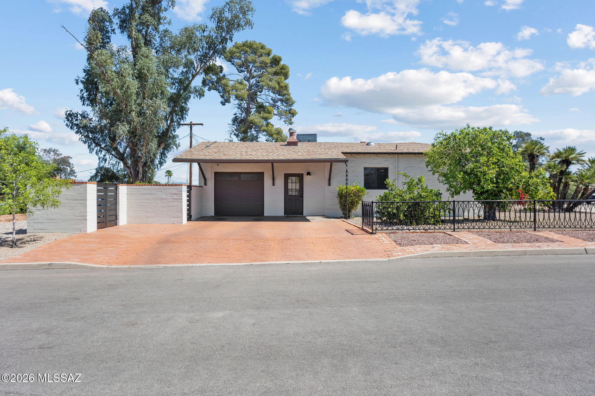 Encanto Park - Residential