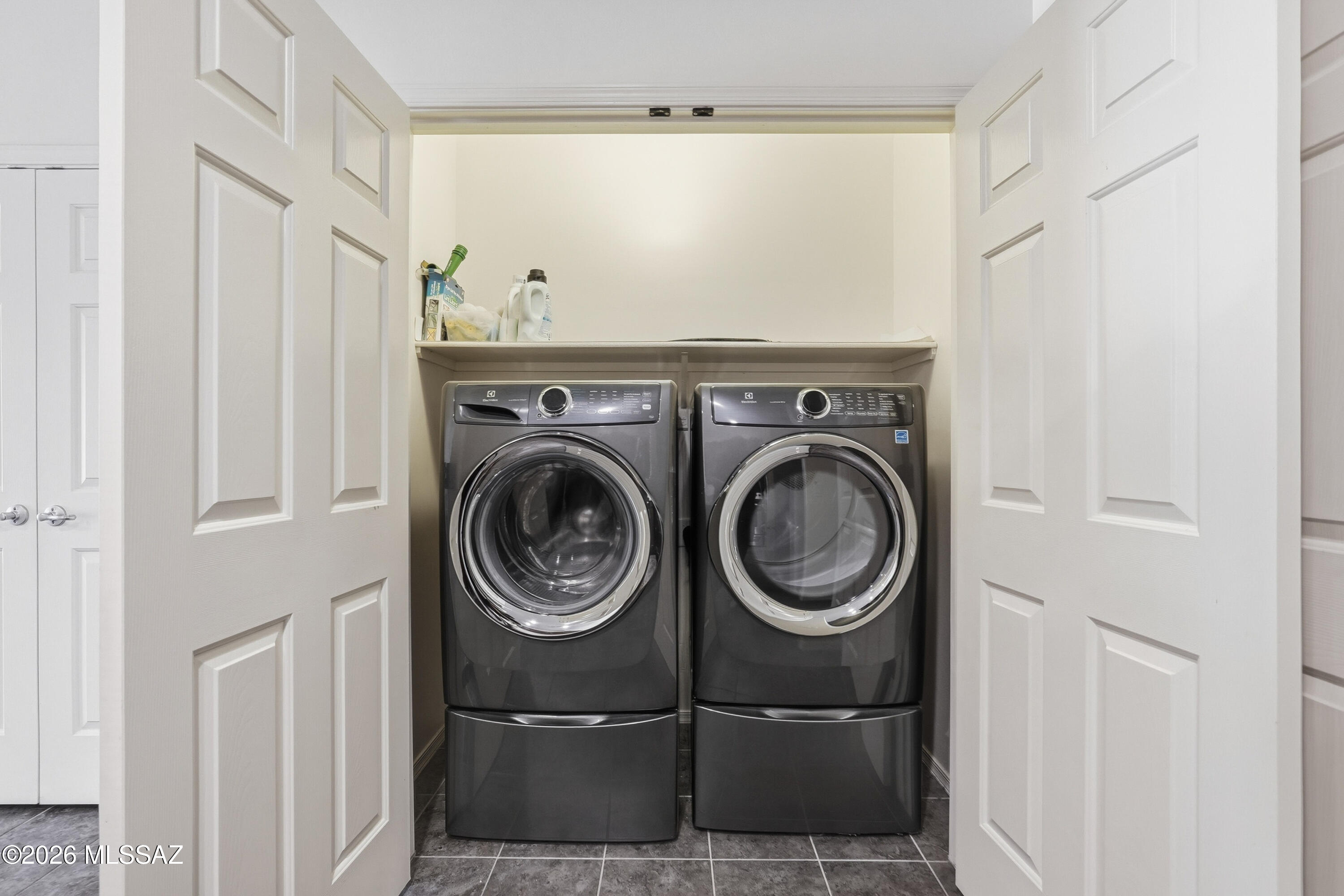 Stone Crossing Condominium - Residential Lease