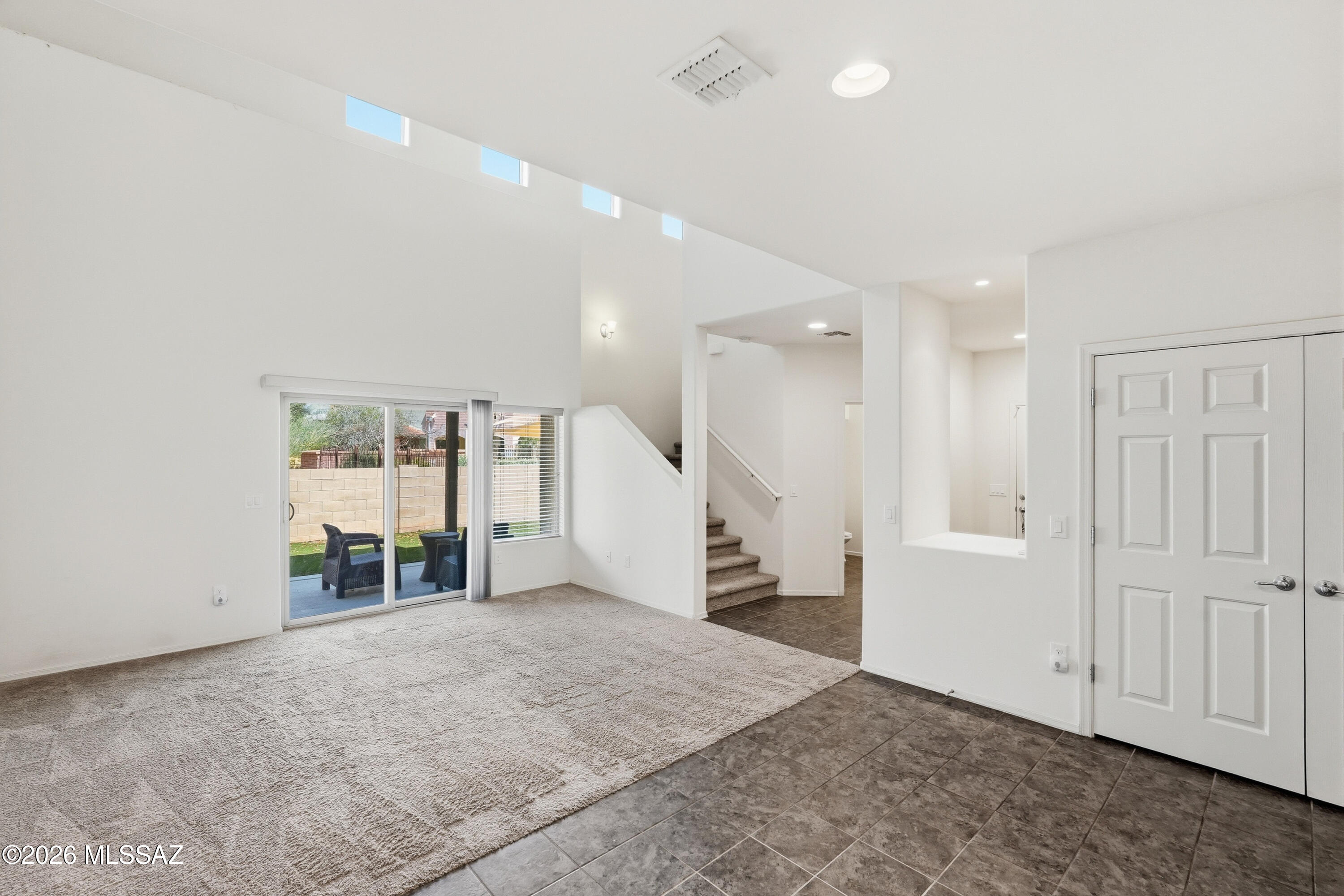 Stone Crossing Condominium - Residential Lease