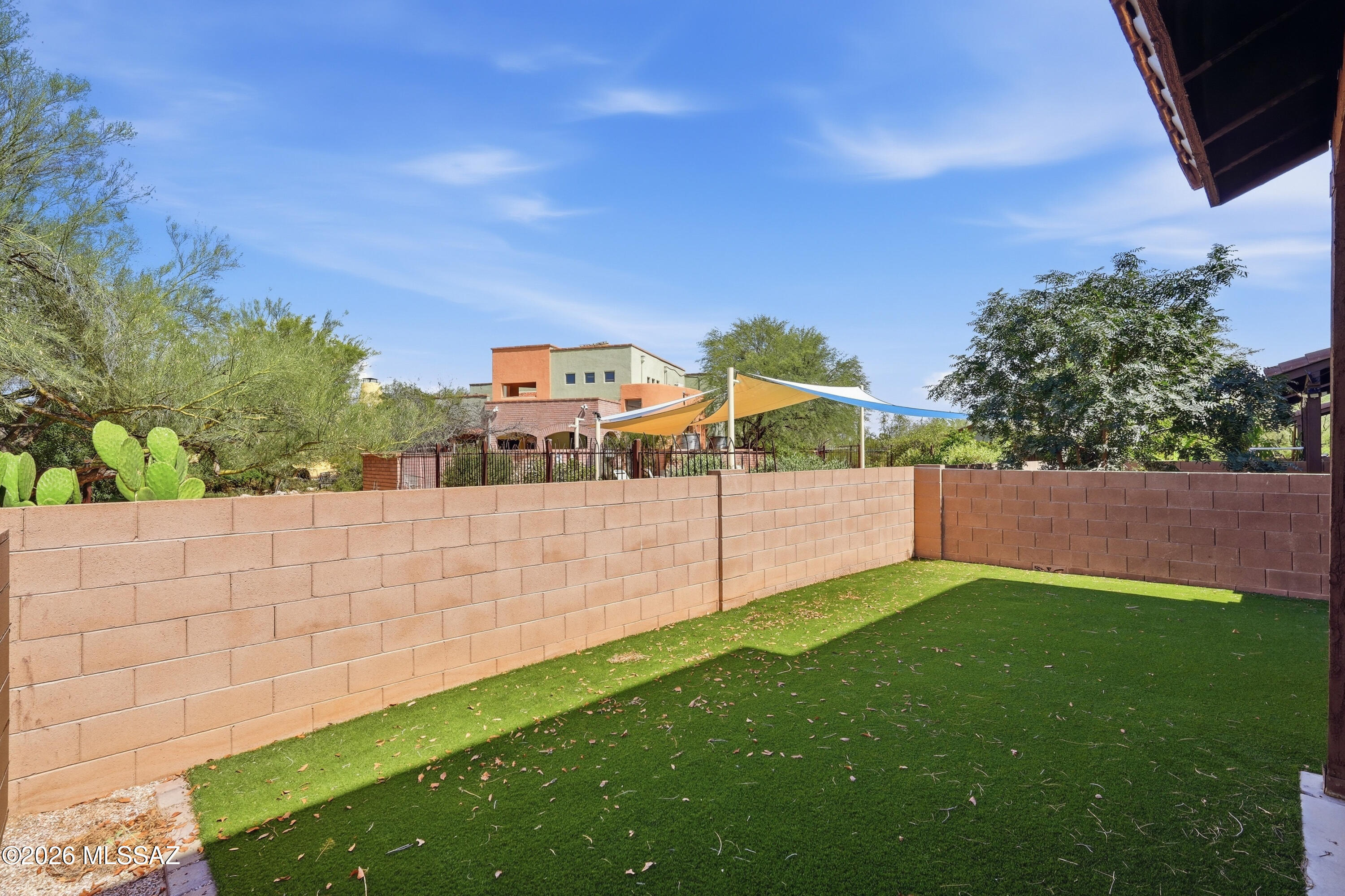 Stone Crossing Condominium - Residential Lease