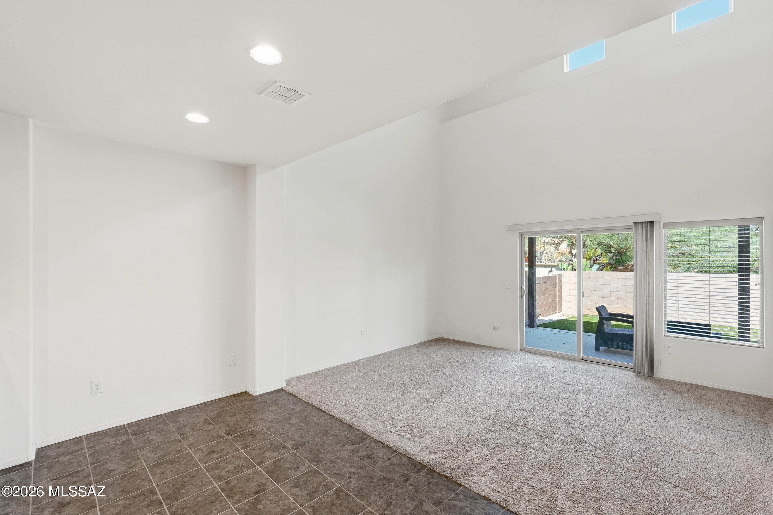 Stone Crossing Condominium - Residential Lease