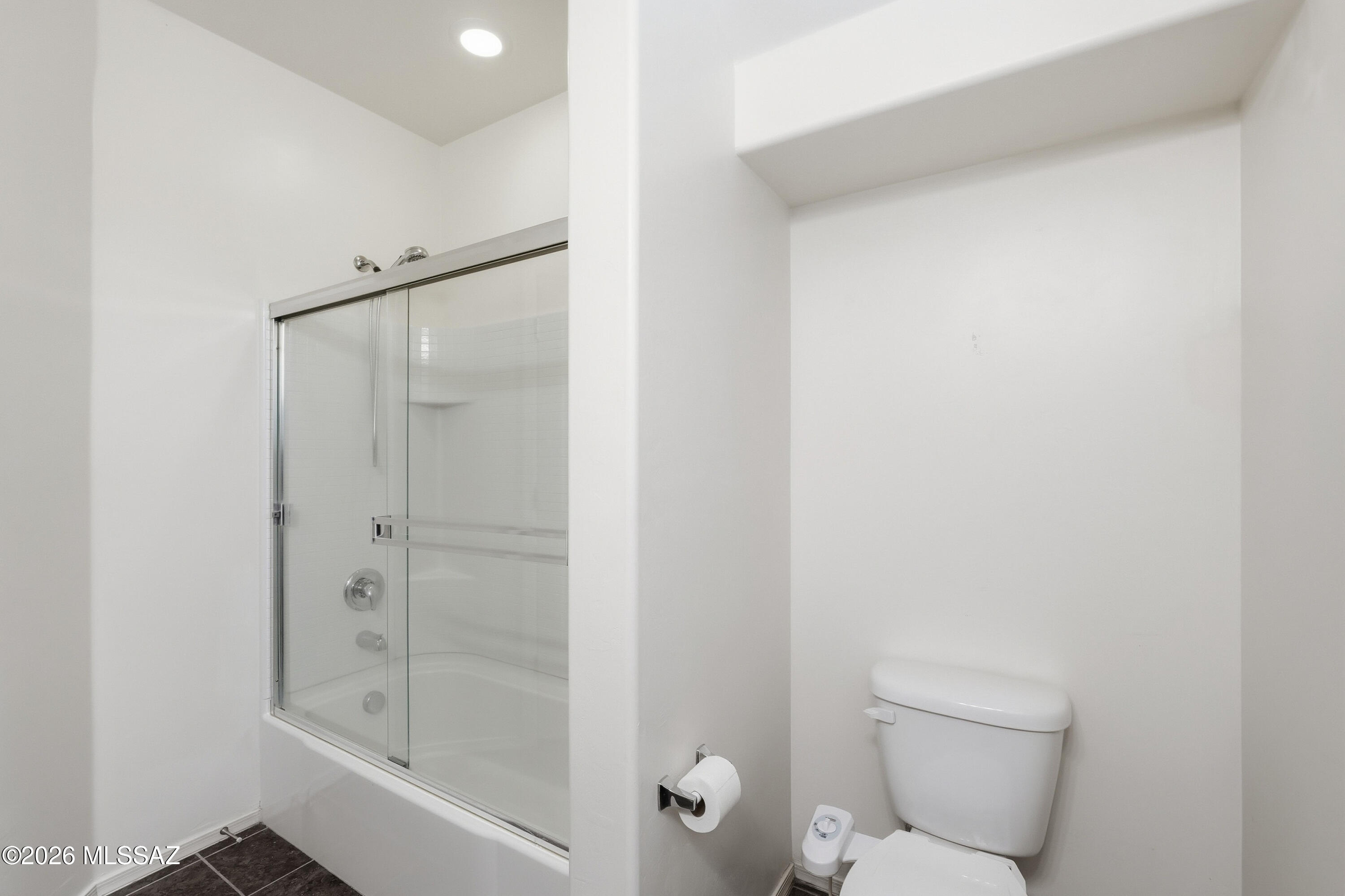 Stone Crossing Condominium - Residential Lease
