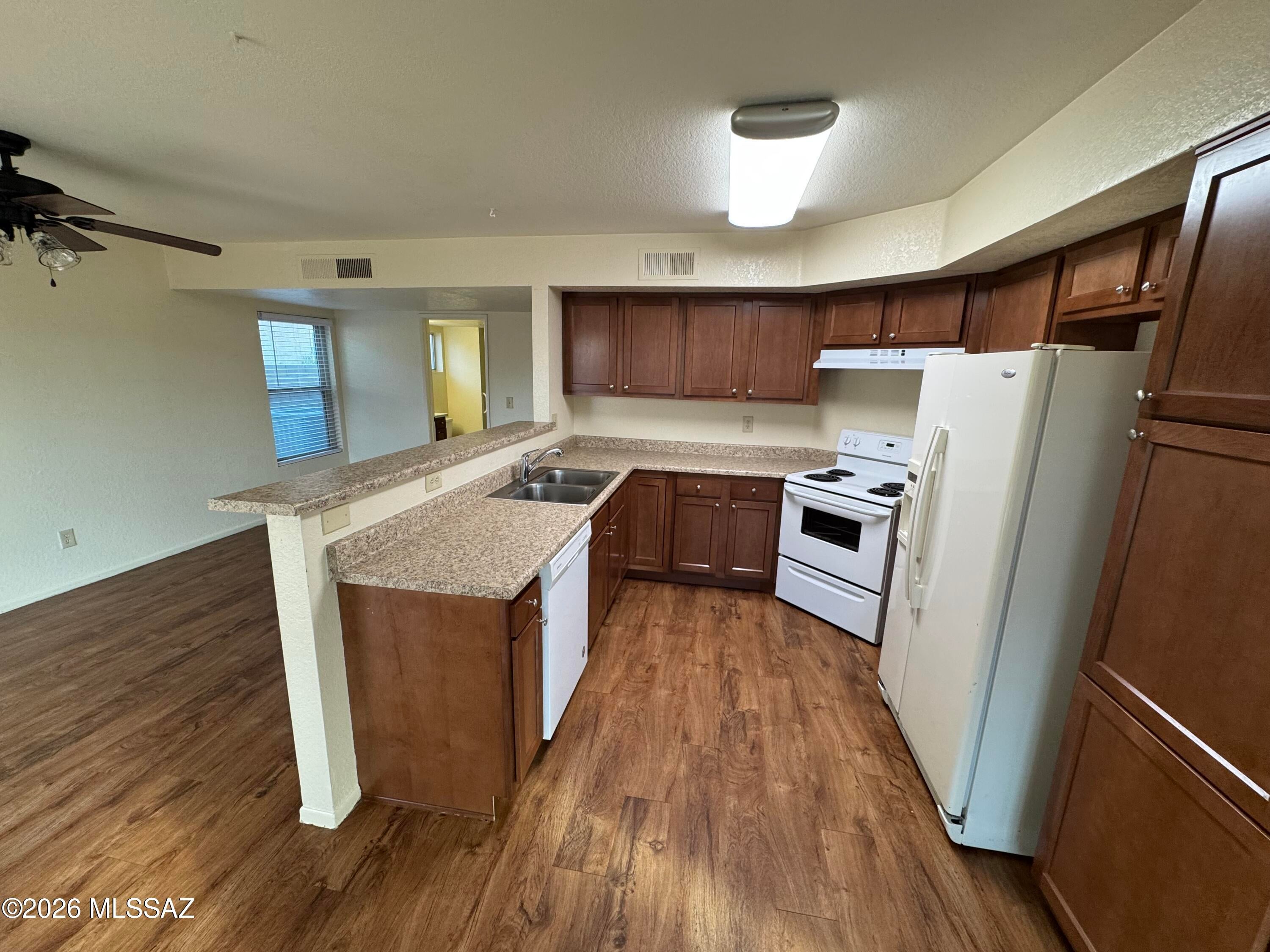 Countryside Vista (1-386) - Residential Lease