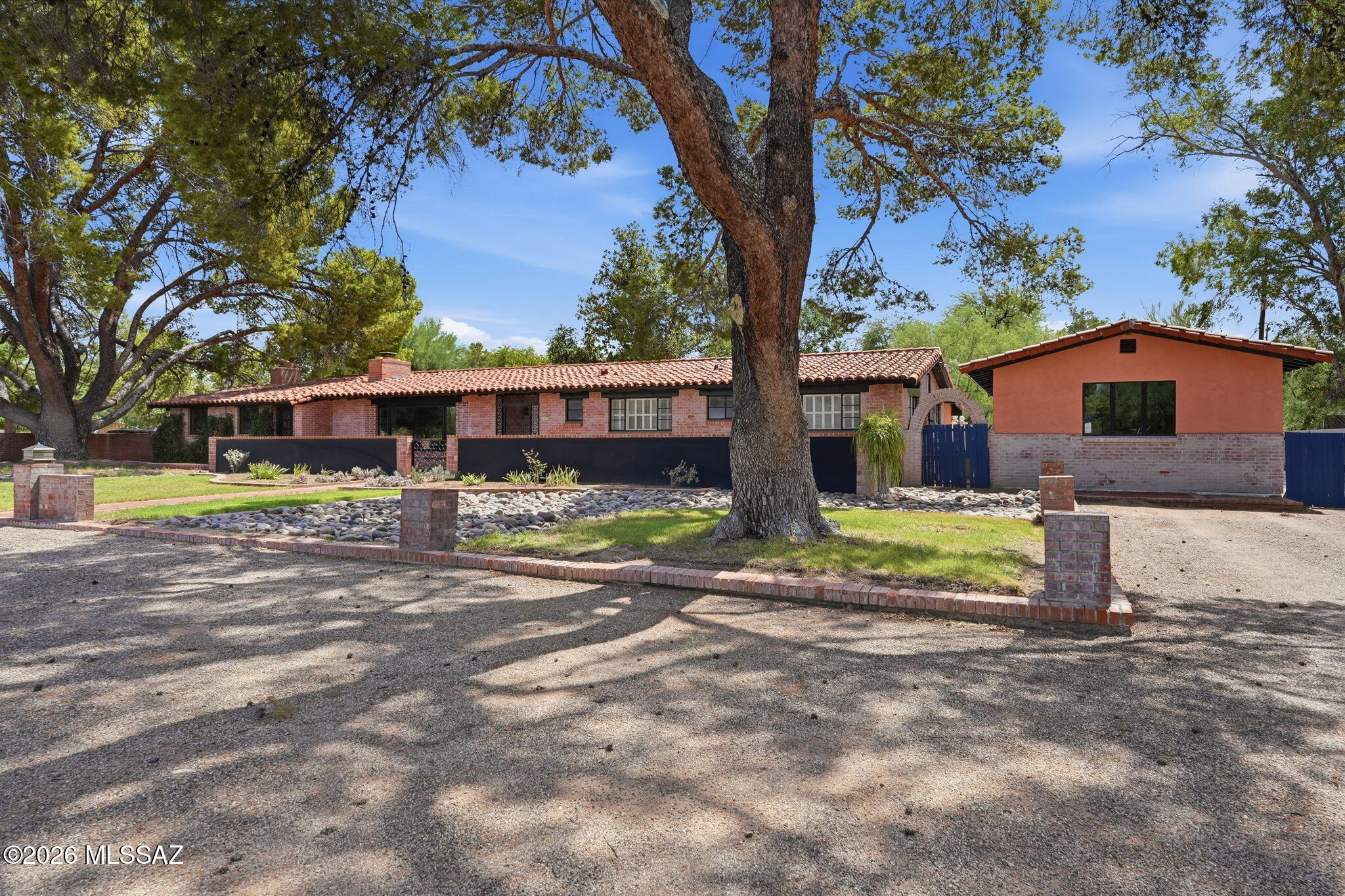 Country Club Estates NO. 1 - Residential