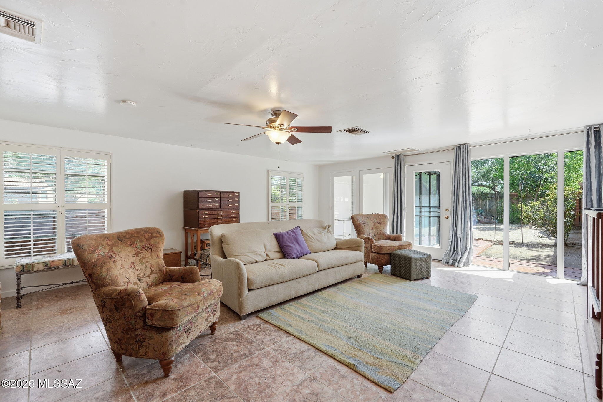 Country Club Estates NO. 1 - Residential
