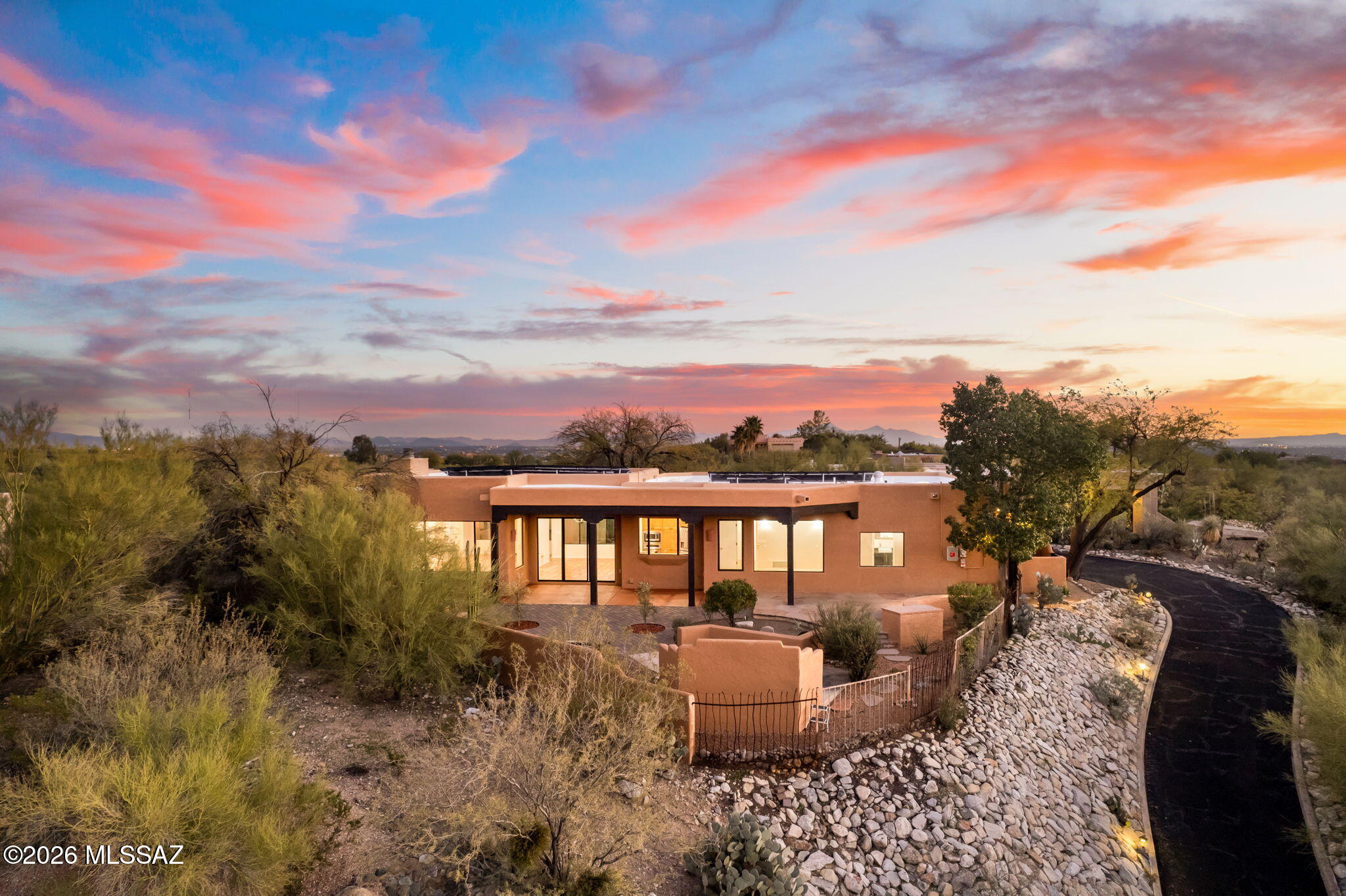 Las Alturas (1-167) - Residential