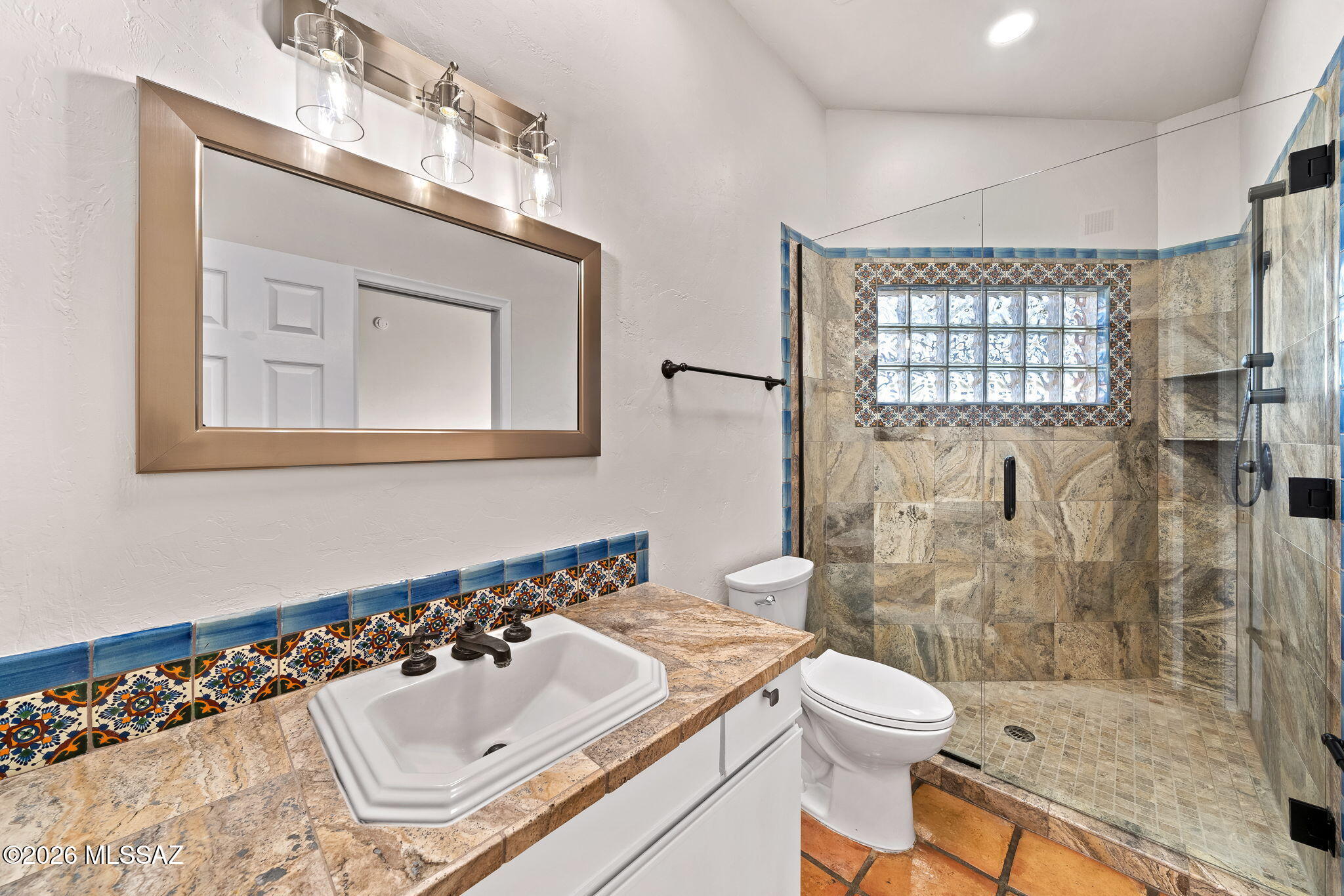 Las Alturas (1-167) - Residential