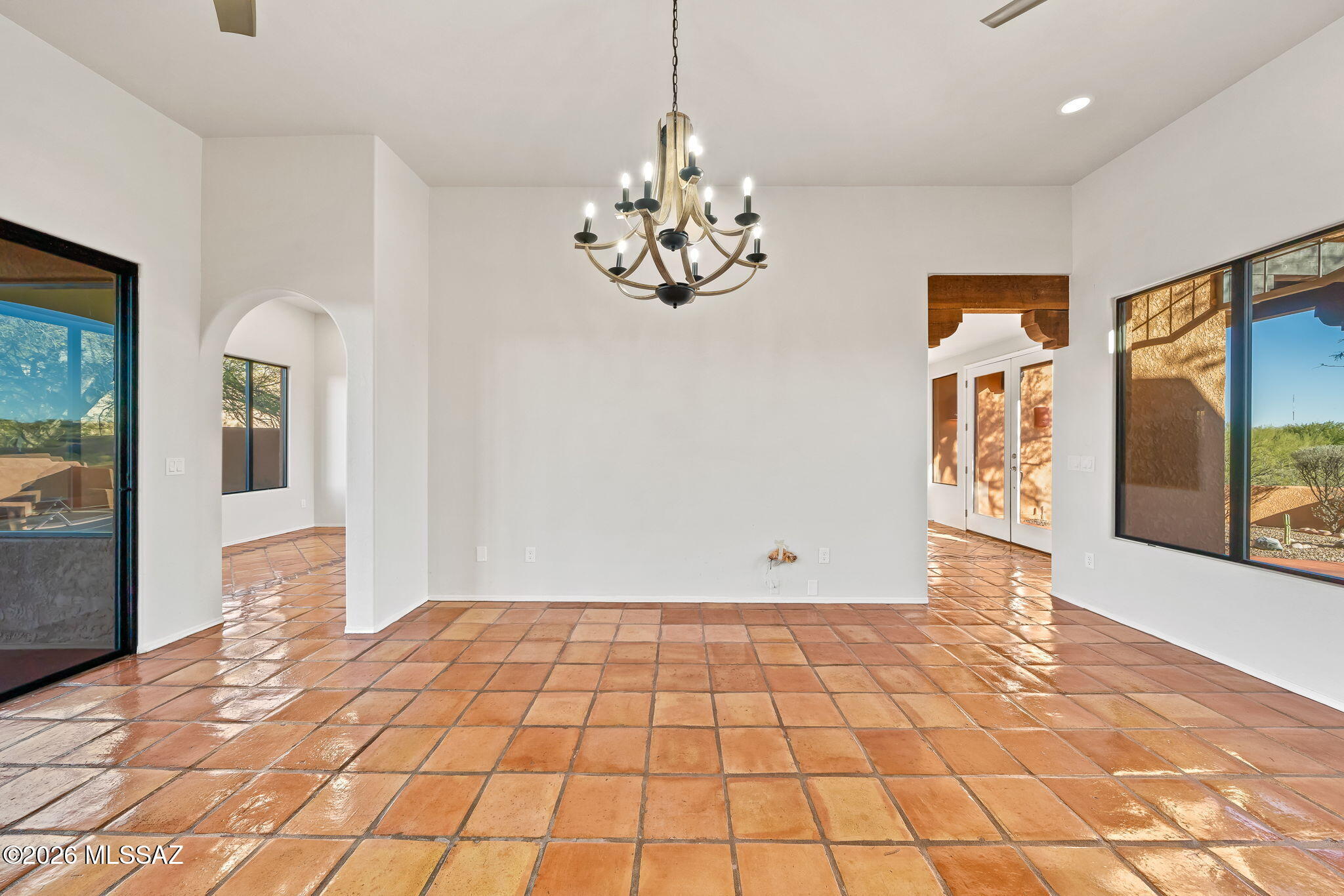Las Alturas (1-167) - Residential
