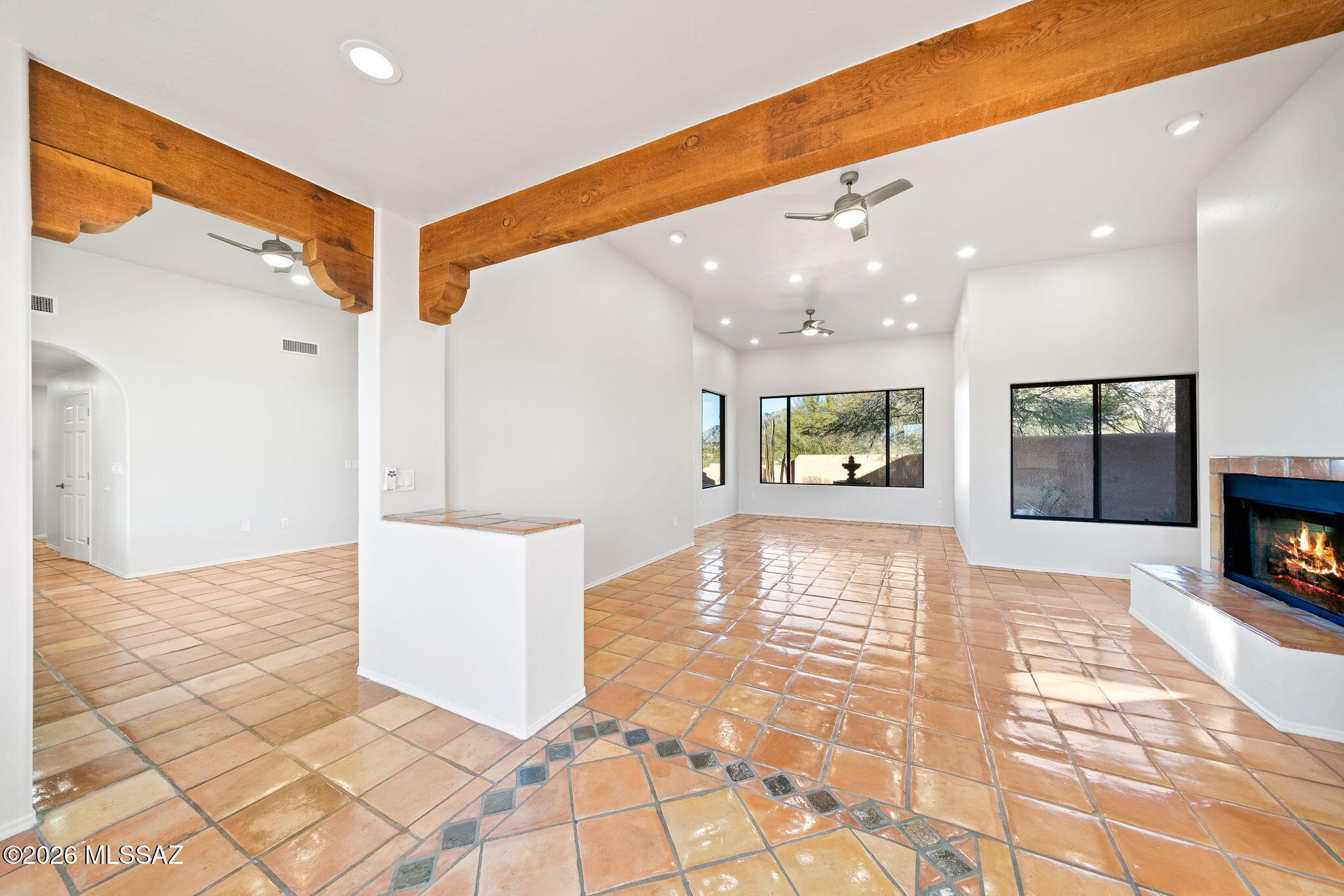 Las Alturas (1-167) - Residential