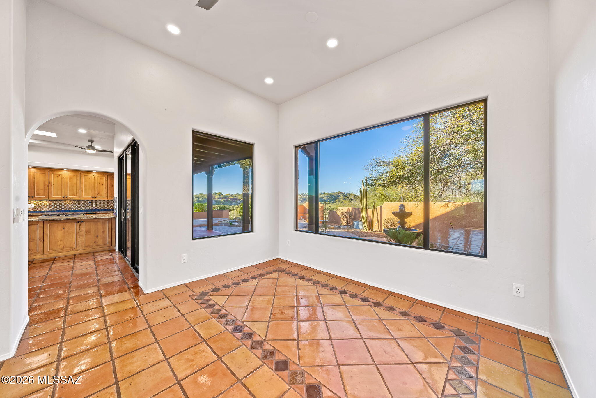 Las Alturas (1-167) - Residential