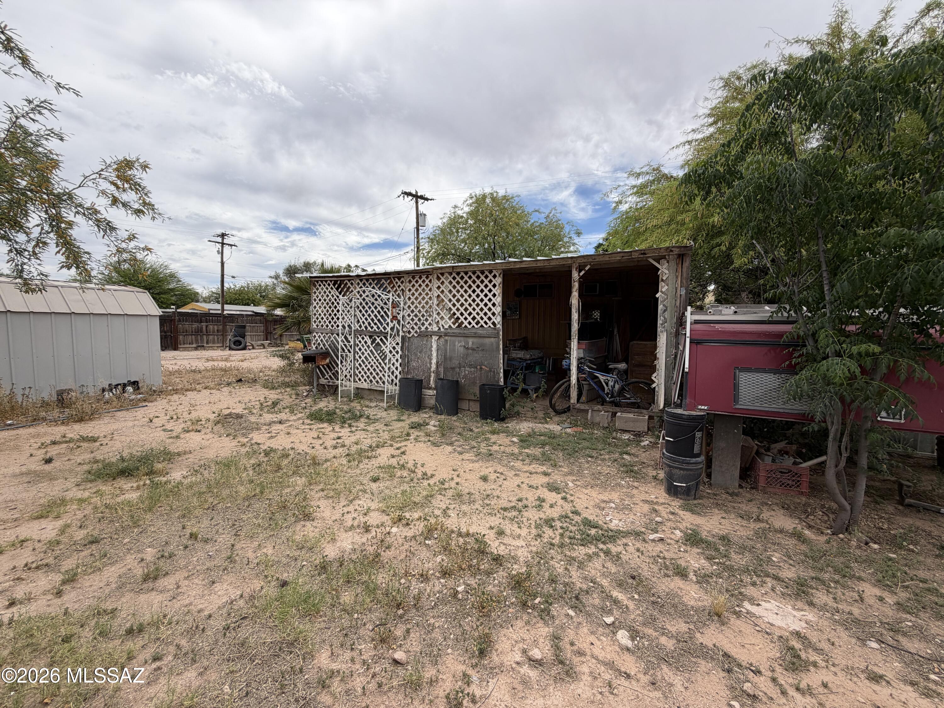 Los Ranchitos - Residential