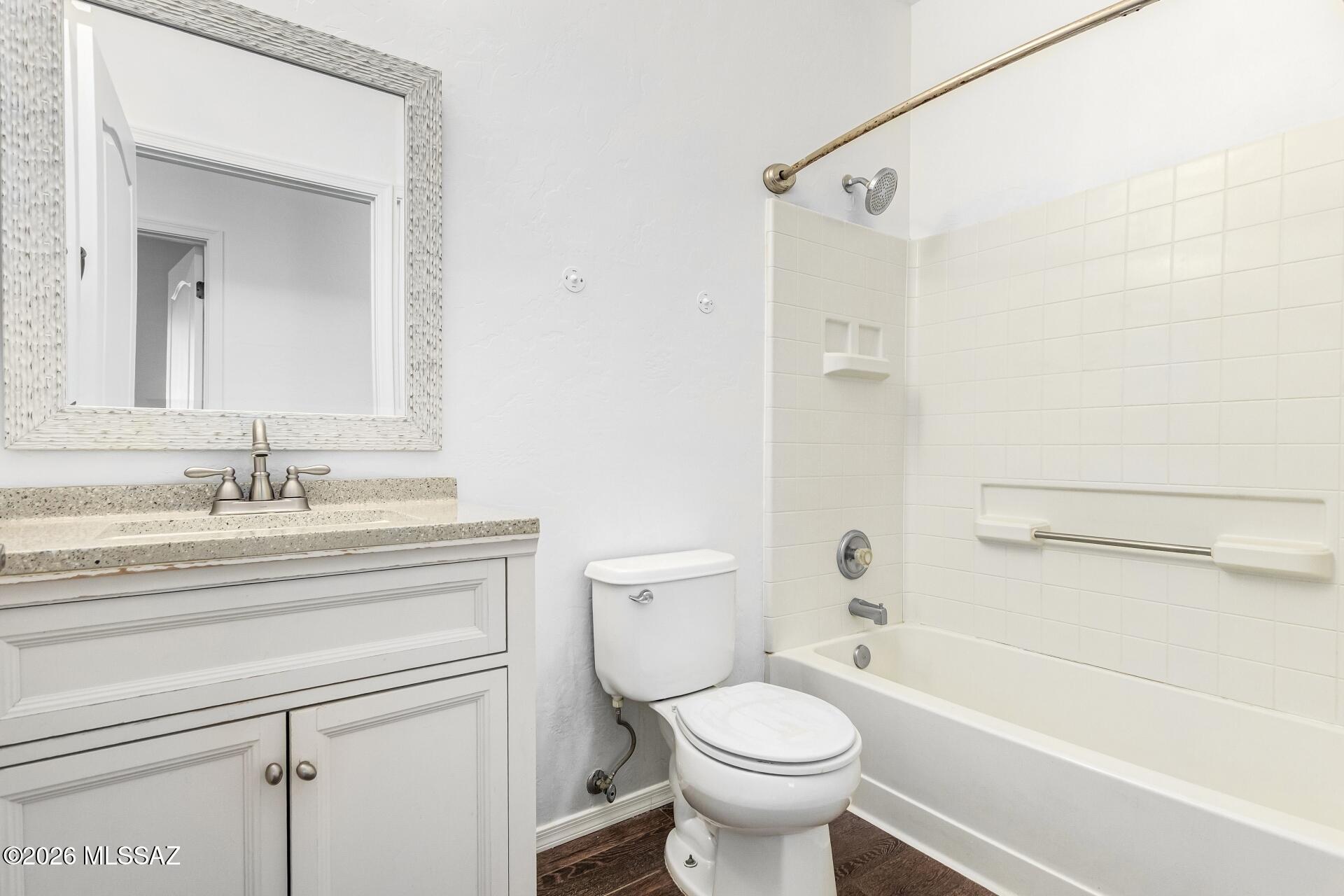 Continental Reserve Blk. 7 & 8 (1-82) - Residential