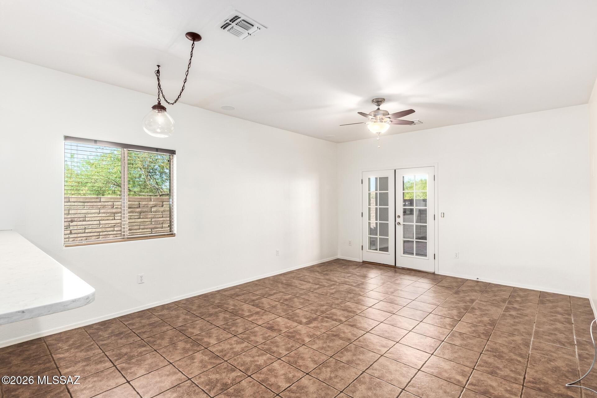 Continental Reserve Blk. 7 & 8 (1-82) - Residential