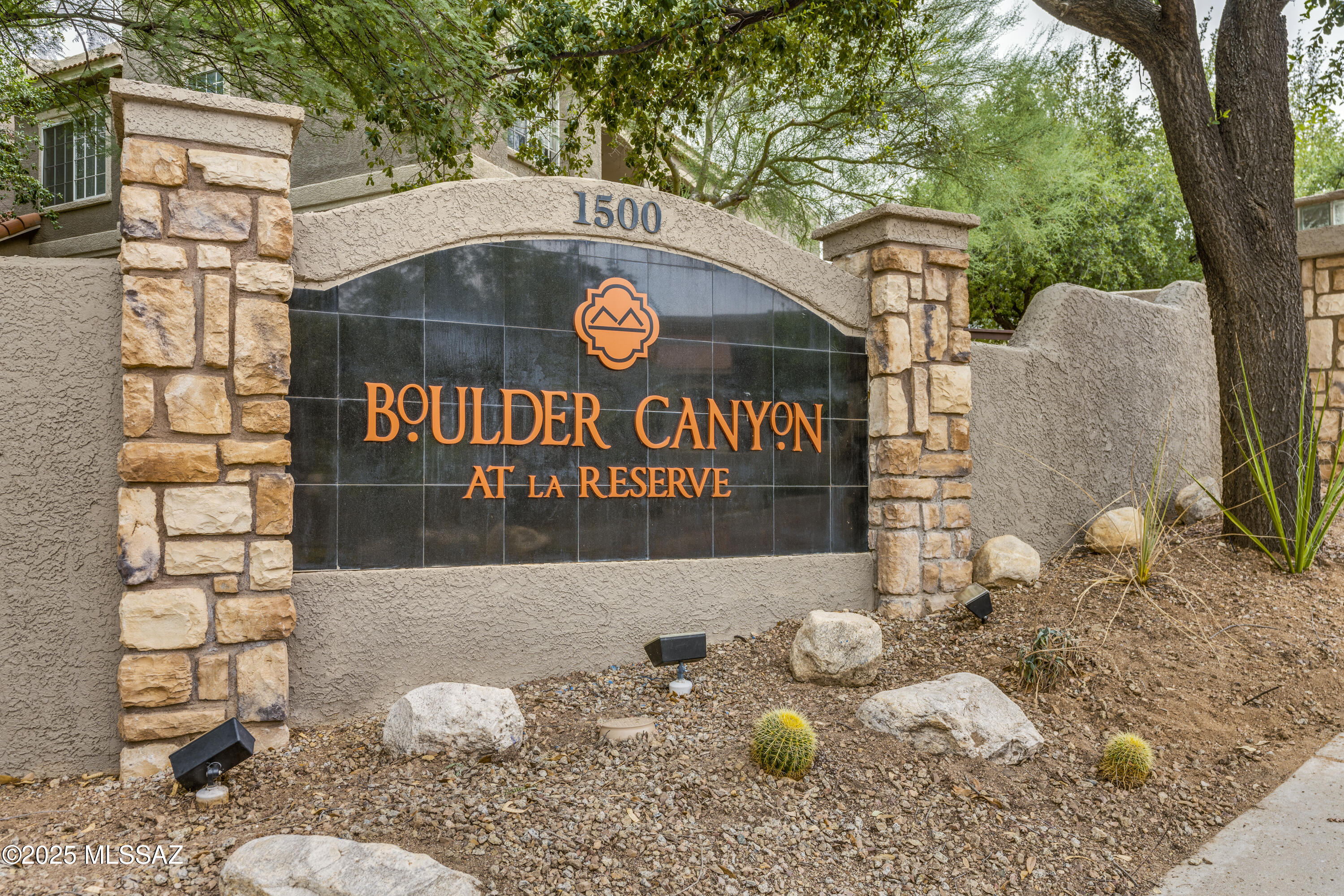 The Boulders at La Reserve Condominiums - Residential