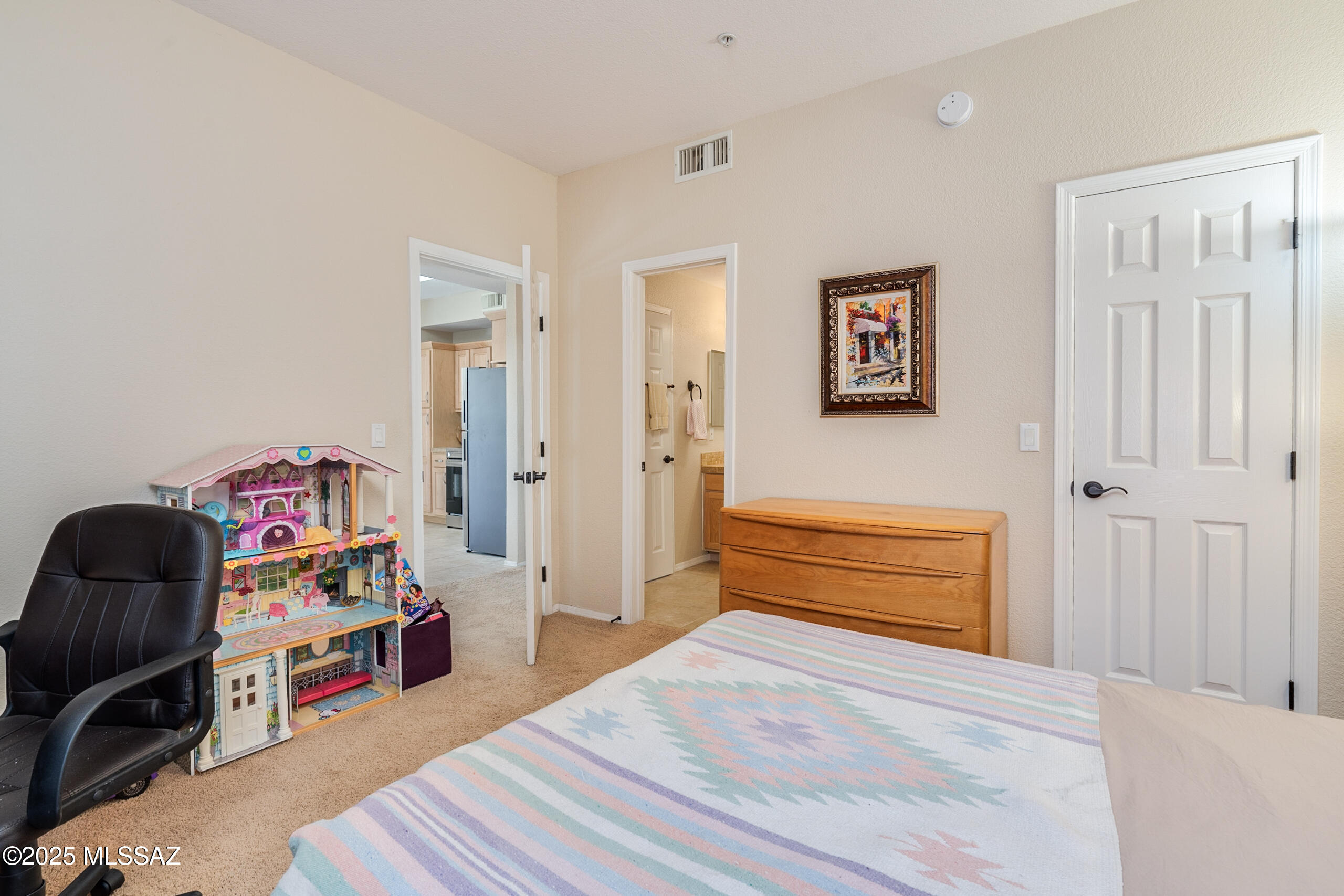 The Boulders at La Reserve Condominiums - Residential