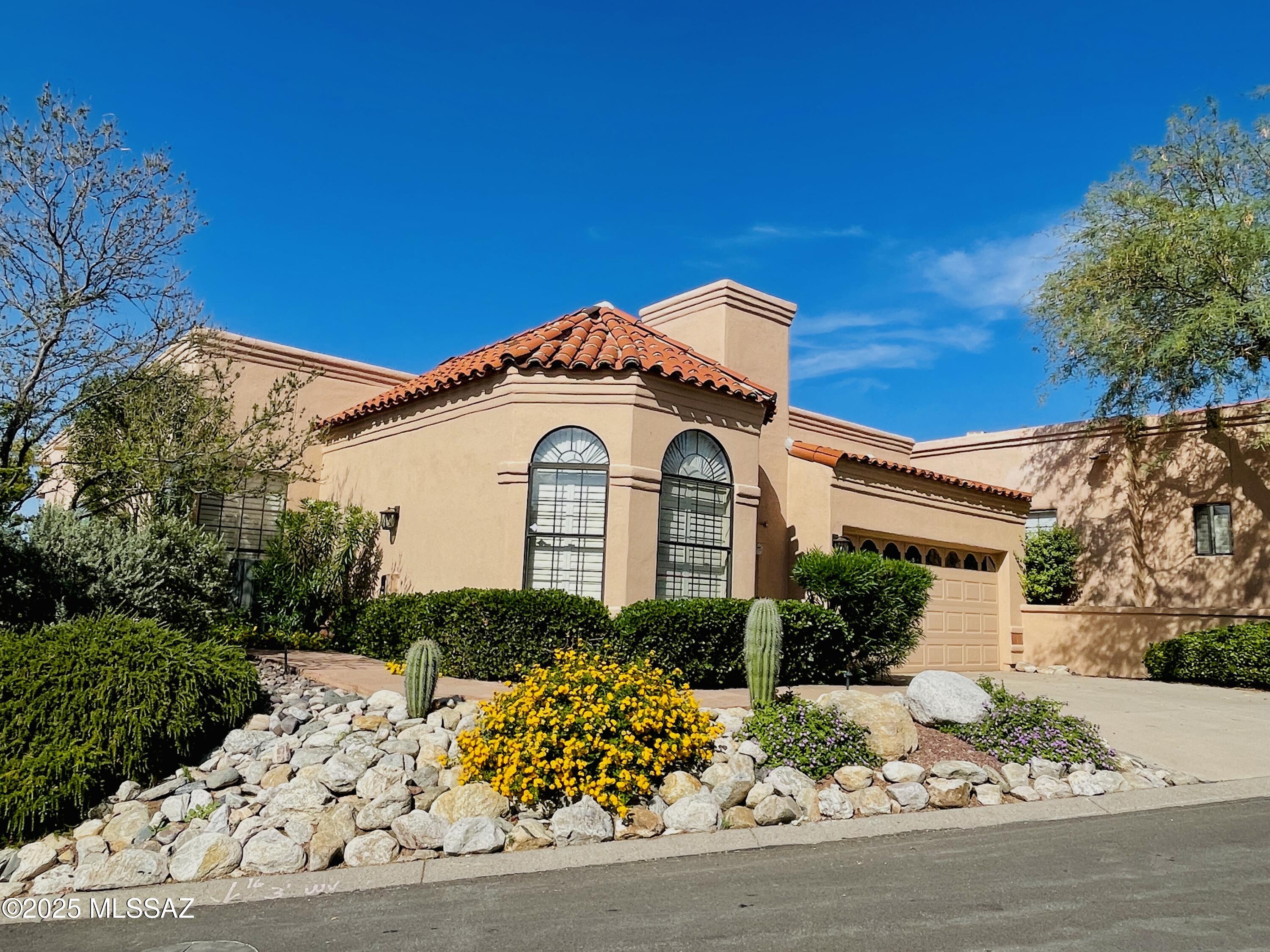 Paloma Del Sol (1-50) - Residential Lease
