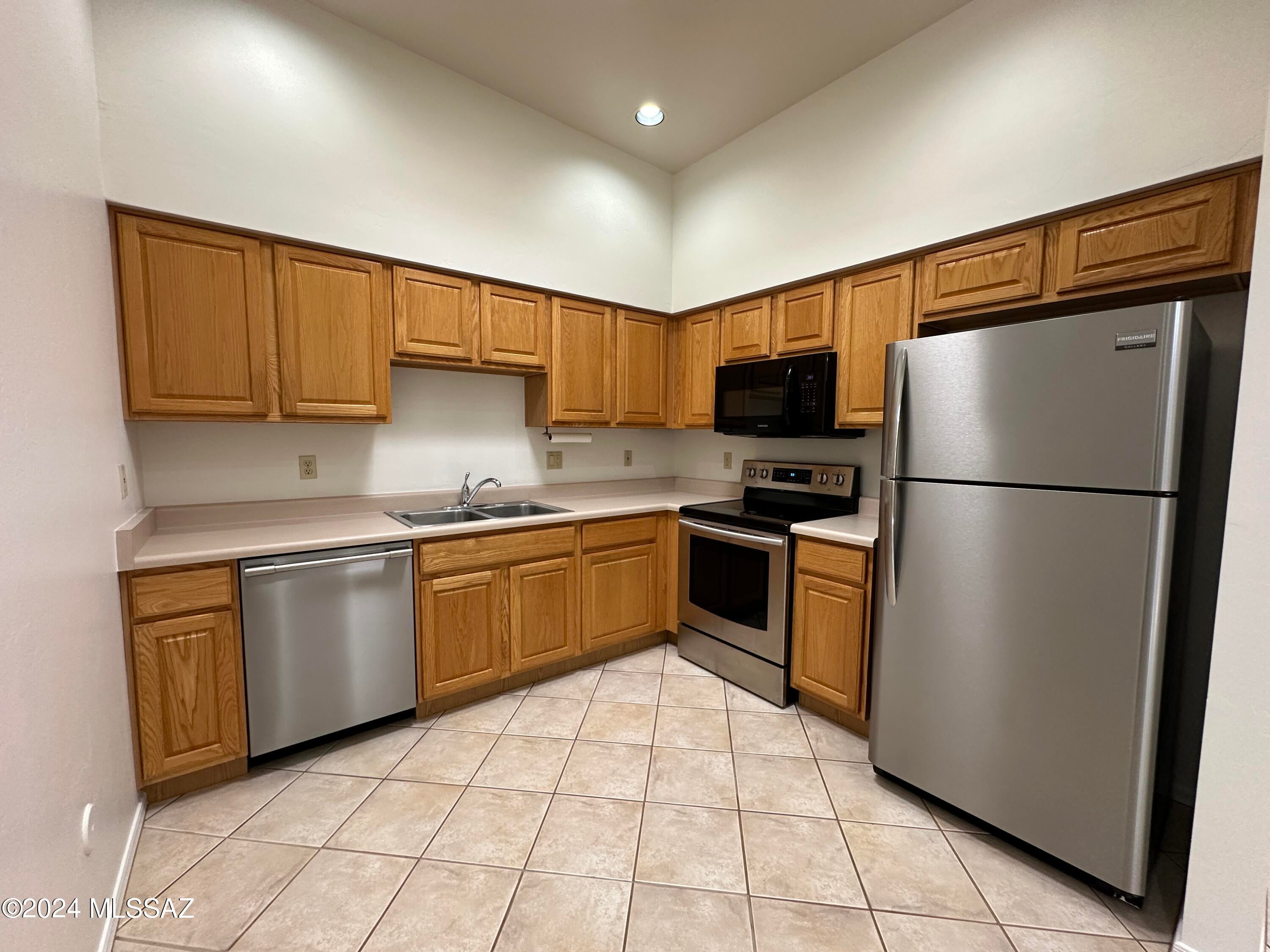 Desert Willows (1-30) - Residential Lease