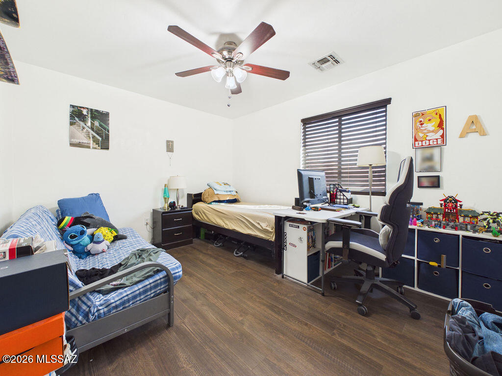 Empire Vista (1-153) - Residential