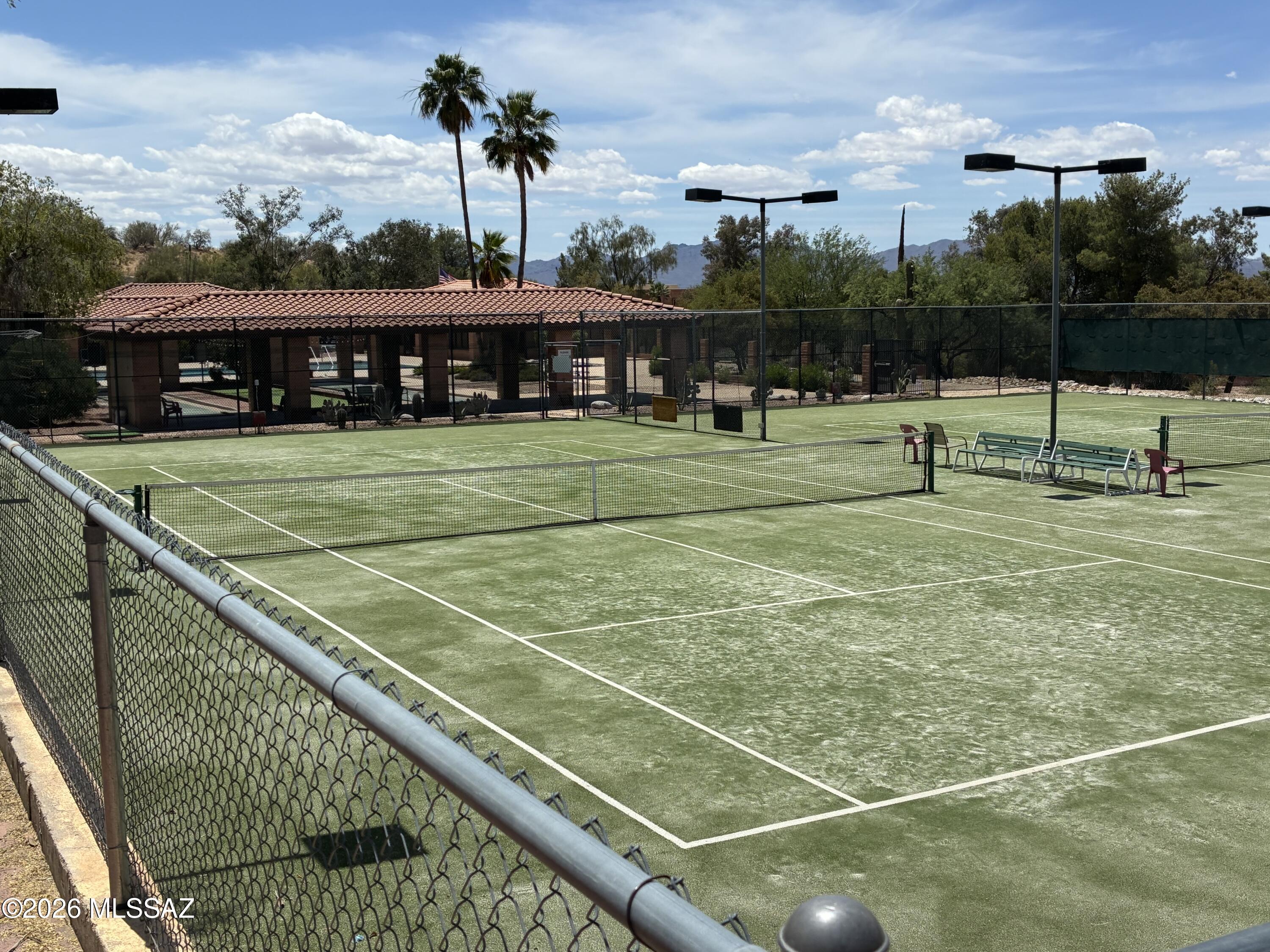 La Cholla Hills(1-313) - Residential