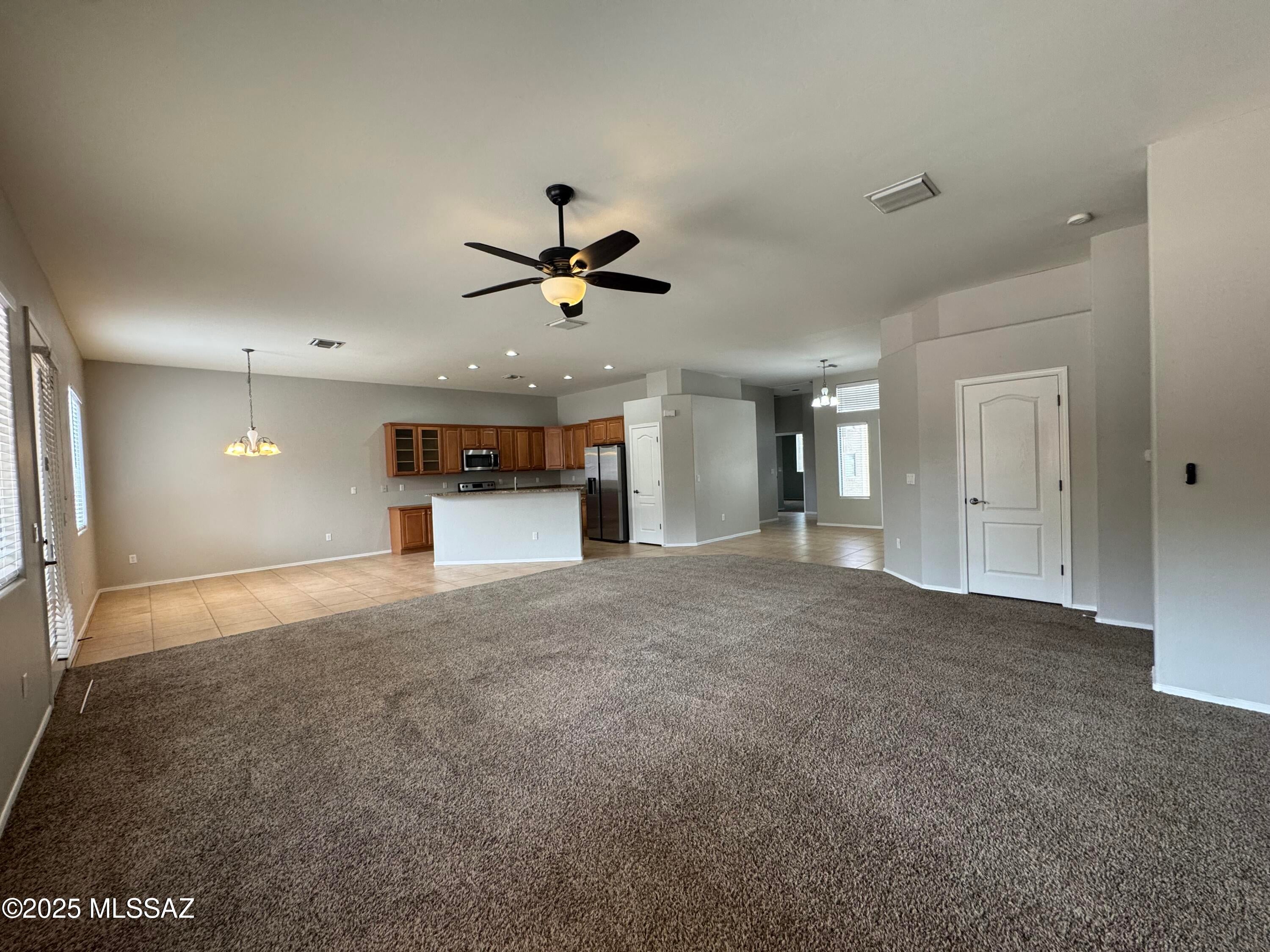 Valencia Reserve South (1-315) - Residential Lease