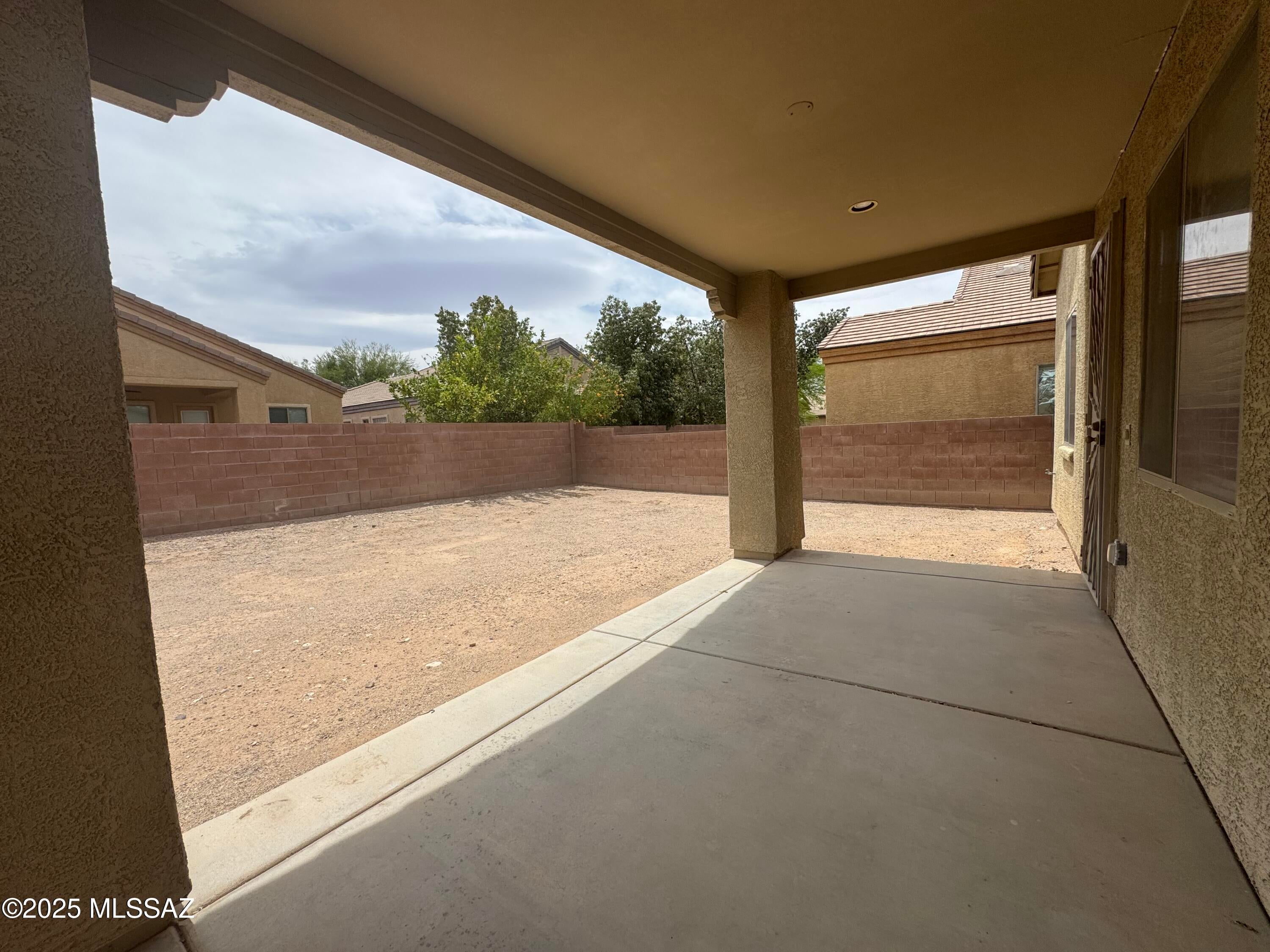 Valencia Reserve South (1-315) - Residential Lease