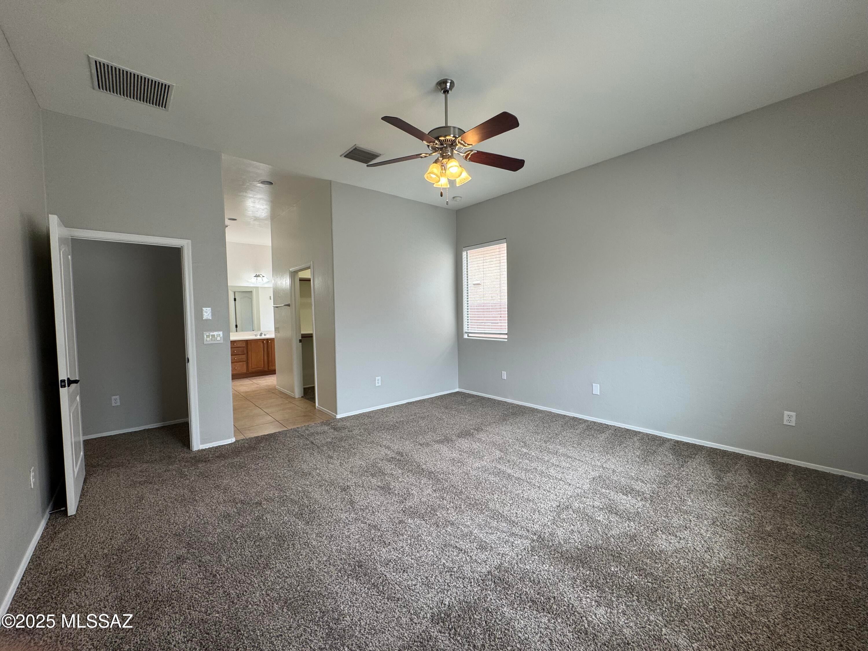Valencia Reserve South (1-315) - Residential Lease