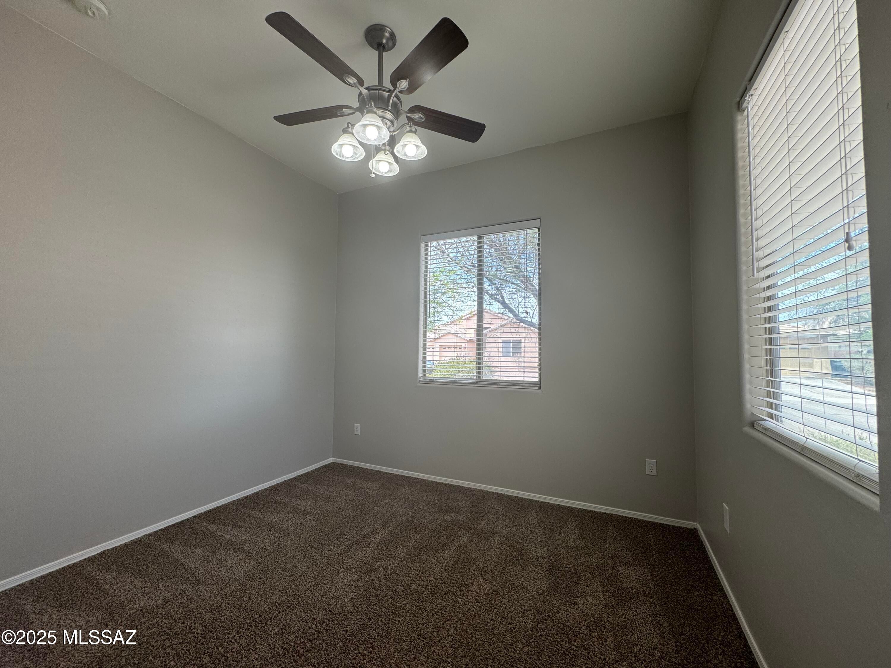 Valencia Reserve South (1-315) - Residential Lease