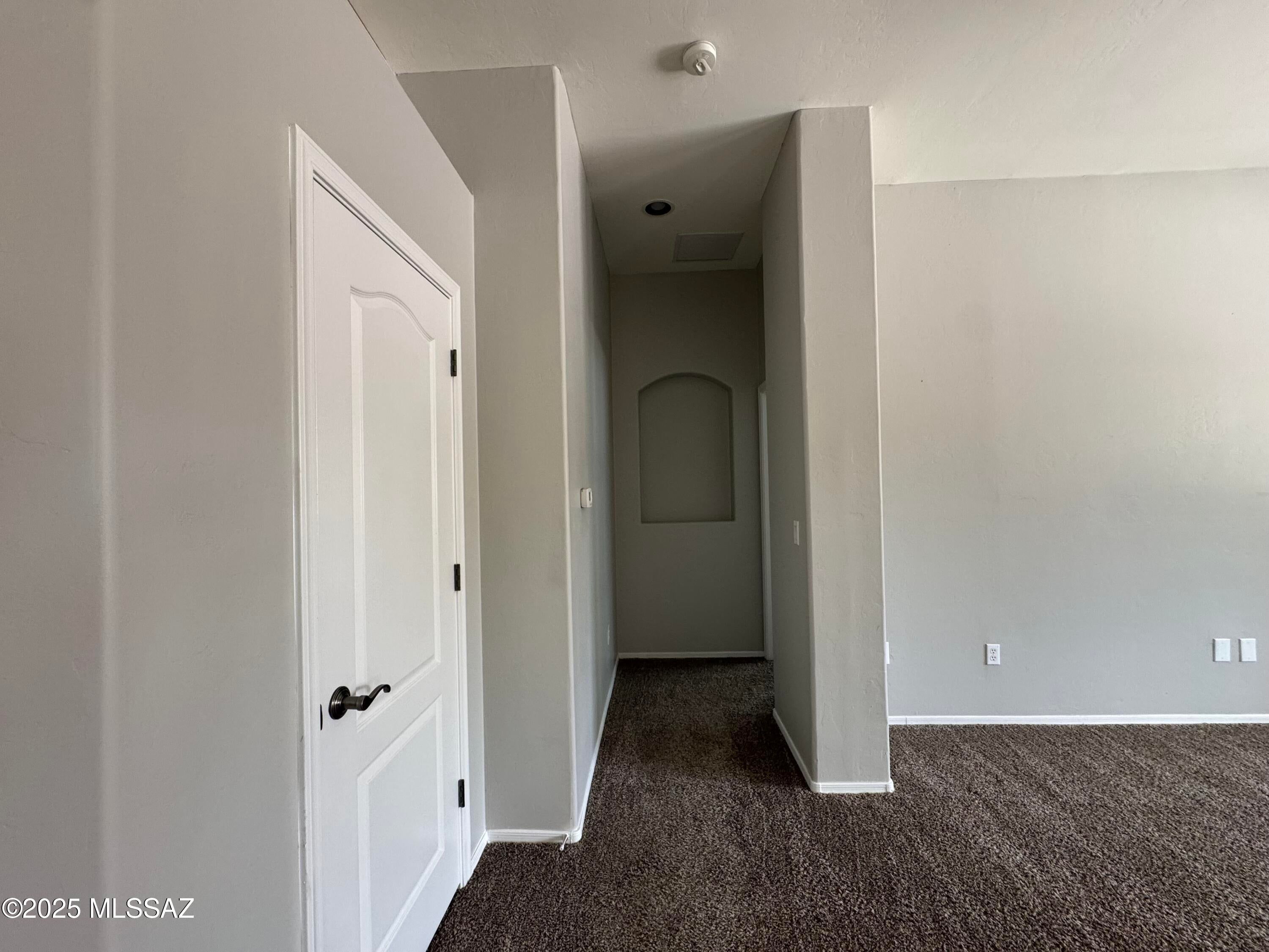 Valencia Reserve South (1-315) - Residential Lease