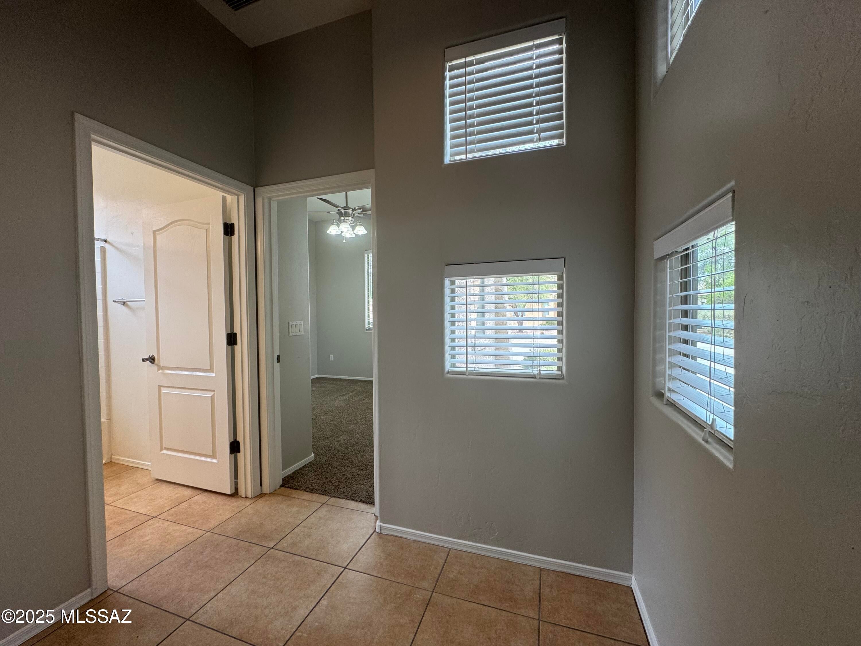 Valencia Reserve South (1-315) - Residential Lease