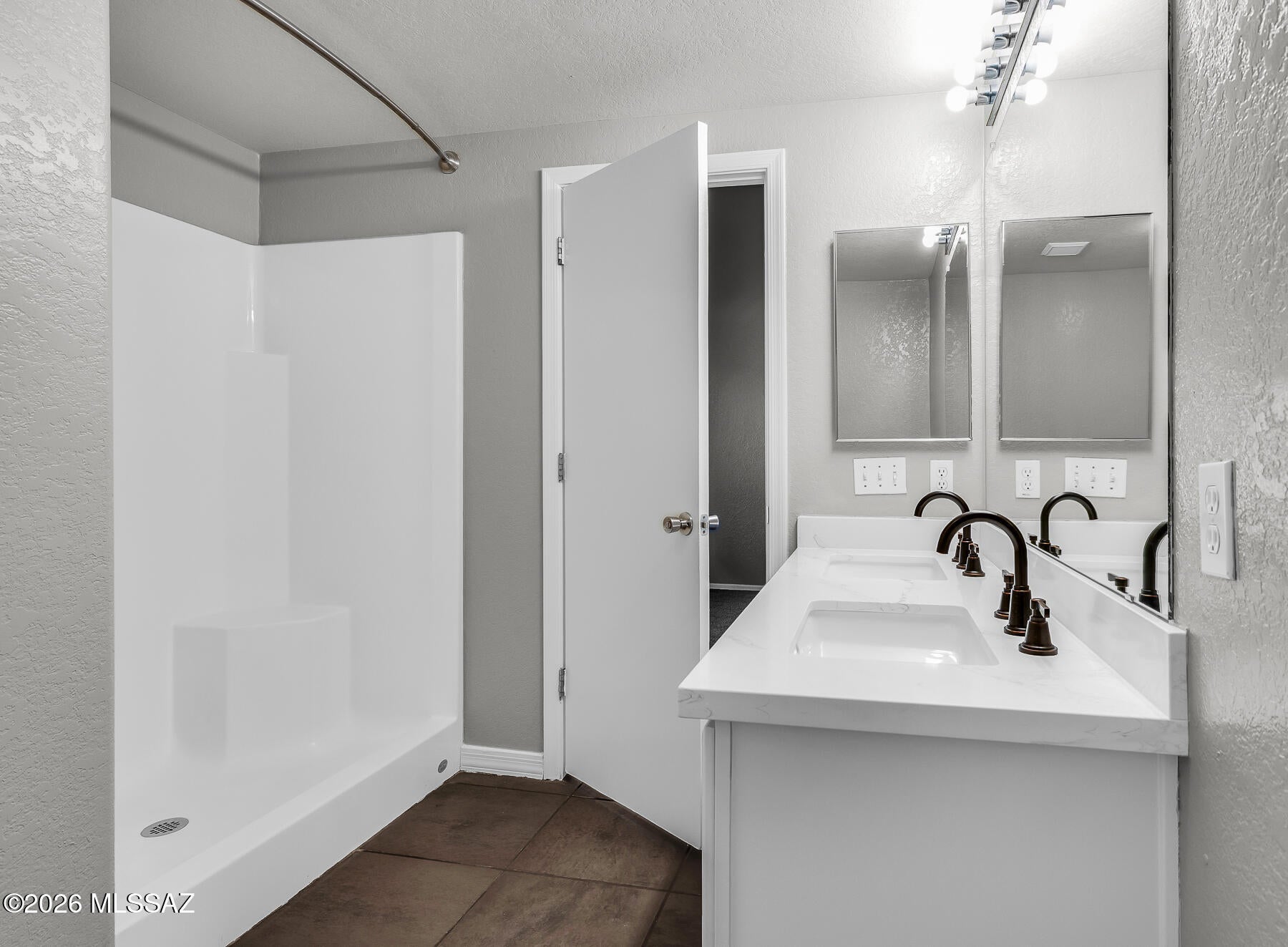 Campana De Plata II (78 - 167) - Residential