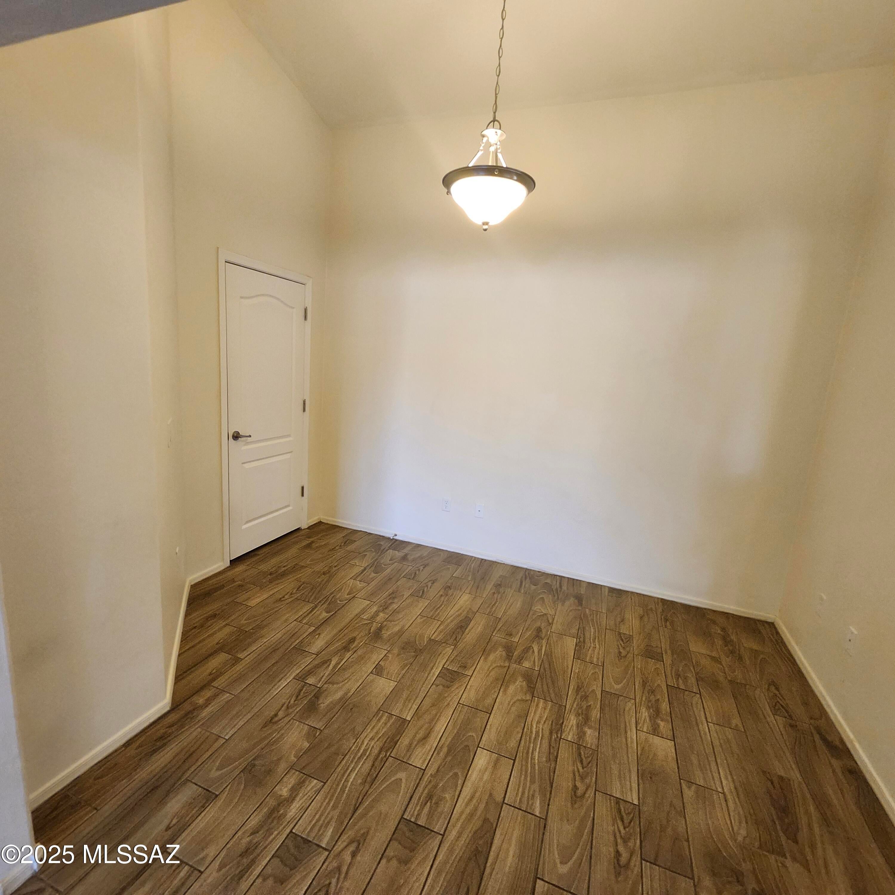 Sycamore Park Village 4 (1-71) - Residential Lease