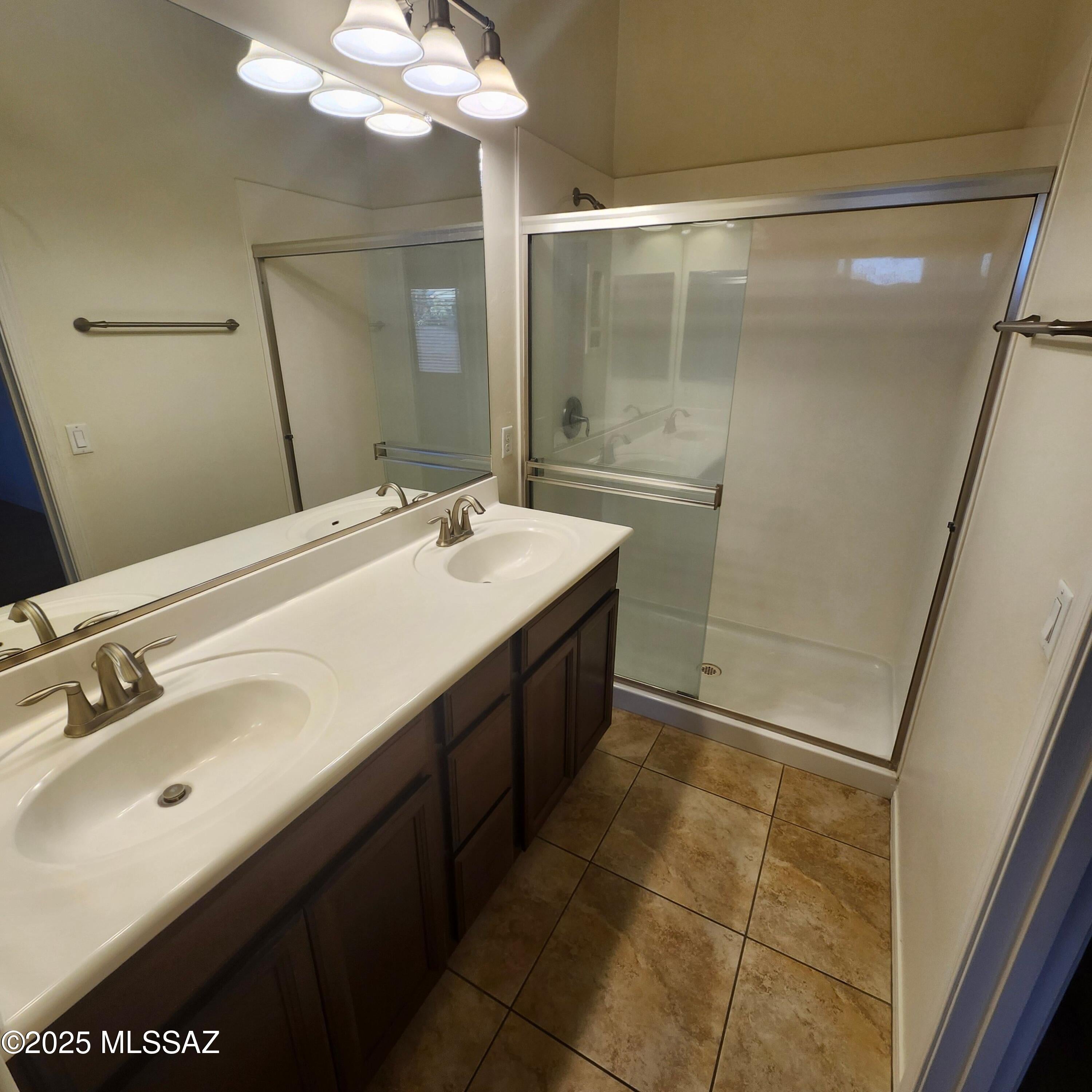 Sycamore Park Village 4 (1-71) - Residential Lease