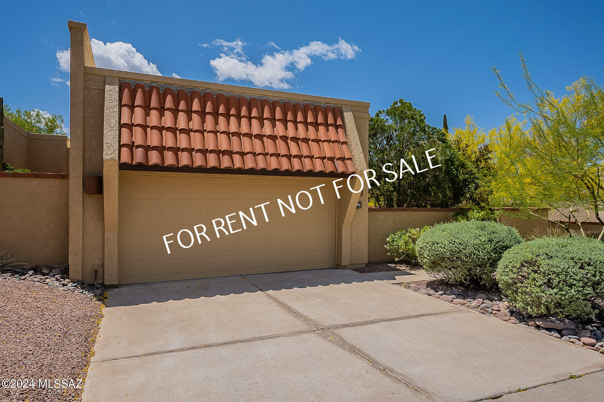 Built 1985 - El Conquistador Resort Patio Home 2BR/2BA-1445 SQ.FT. end unit with courtyard entry, Great room floor plan with vaulted ceilings and fireplace, Formal dining room with wet bar and glass door to its own small patio area, Open and bright kitchen, nook area, Appliances include Refrigerator, Stove top, Wall oven/microwave combo unit, Dishwasher. Living room/Kitchen/Master bedroom all have own glass door to patio area. Large primary bedroom and spacious primary bath with garden tub and dual vanity area, separate shower room, covered patio area with Pusch Ridge mountain views. Laundry room with washer and dryer (electric) hook-ups. Oversized Double garage. Garage has an extra step. Caution when view the garage space. Pets are subject to approval. **Please visit our website for SECURITY DEPOSIT, PET RENT, & NON-REFUNDABLE PET FEE INFORMATION