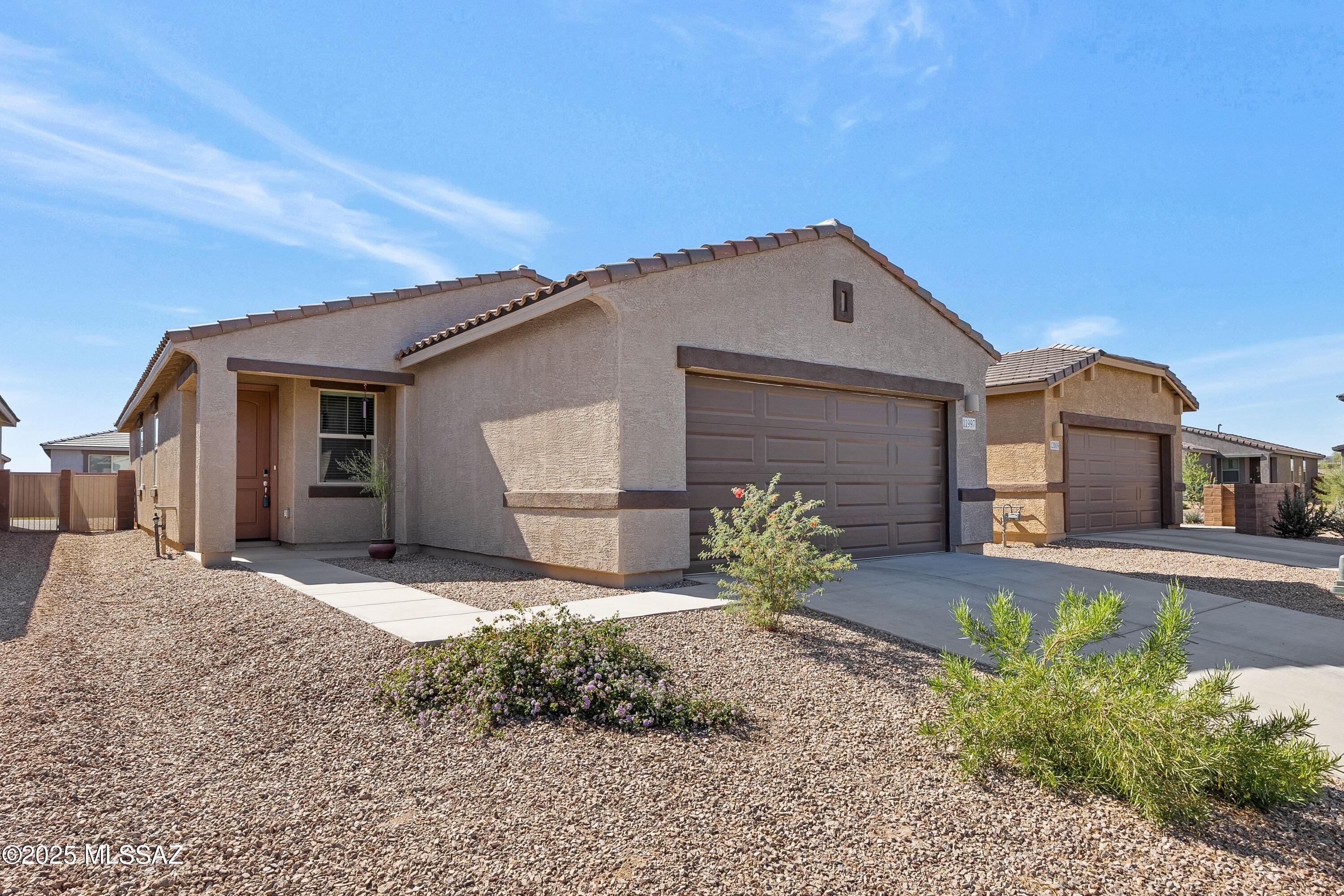 Fabulous MOVE IN READY home in Rancho Marana. Marana is THE place to be! 
•4 bedroom, 2 bathroom
•Split floorpan
•Extended covered patio
•Pre-wired for ceiling fans in all bedrooms
•Great room concept
•Large backyard
•2 Car Garage
•Close to NEW Fry's shopping center, community park, walking trails and more.
Seller is a licensed Arizona Real Estate Agent.