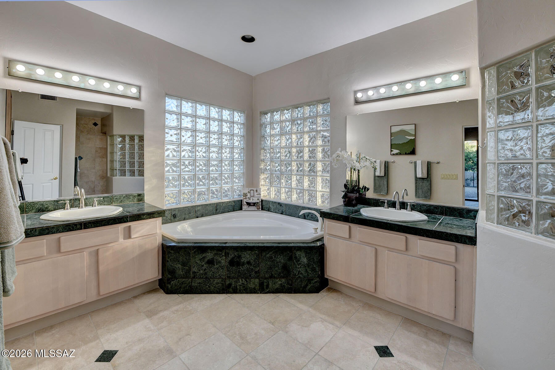 Catalina Foothills Estates NO. 10 (1-72) - Residential