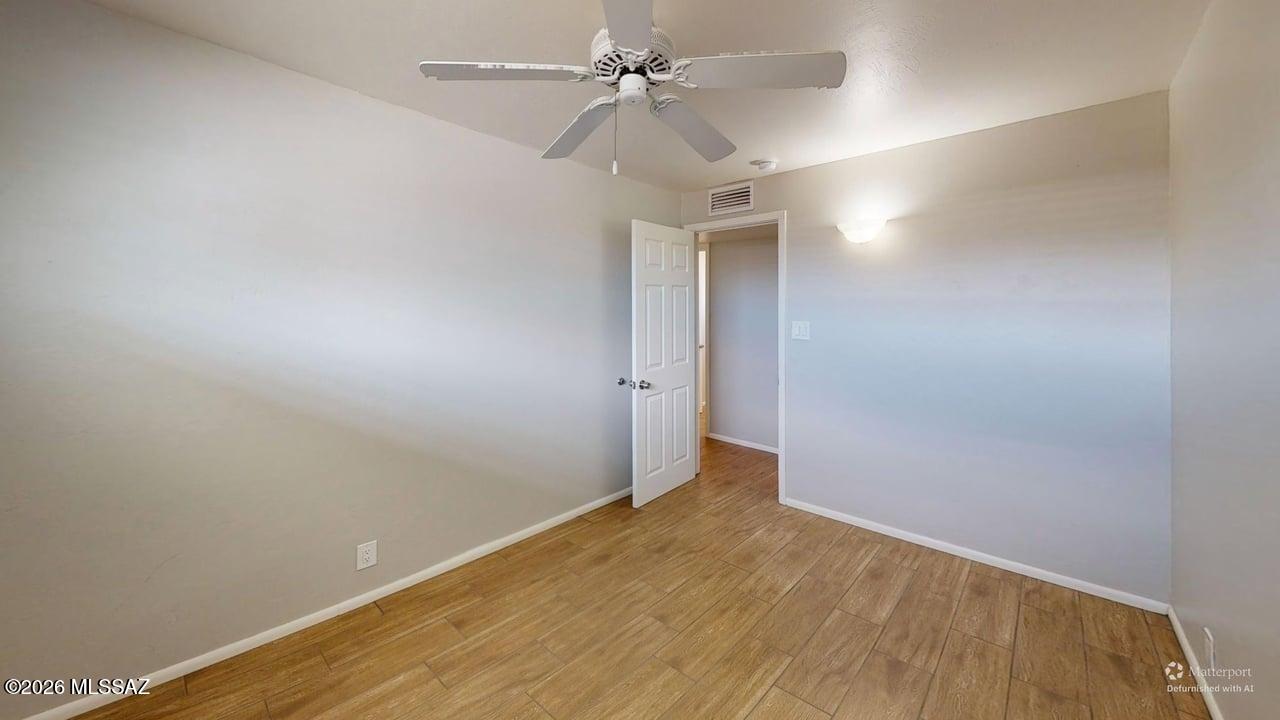 Longview Estates (1-56) - Residential Lease